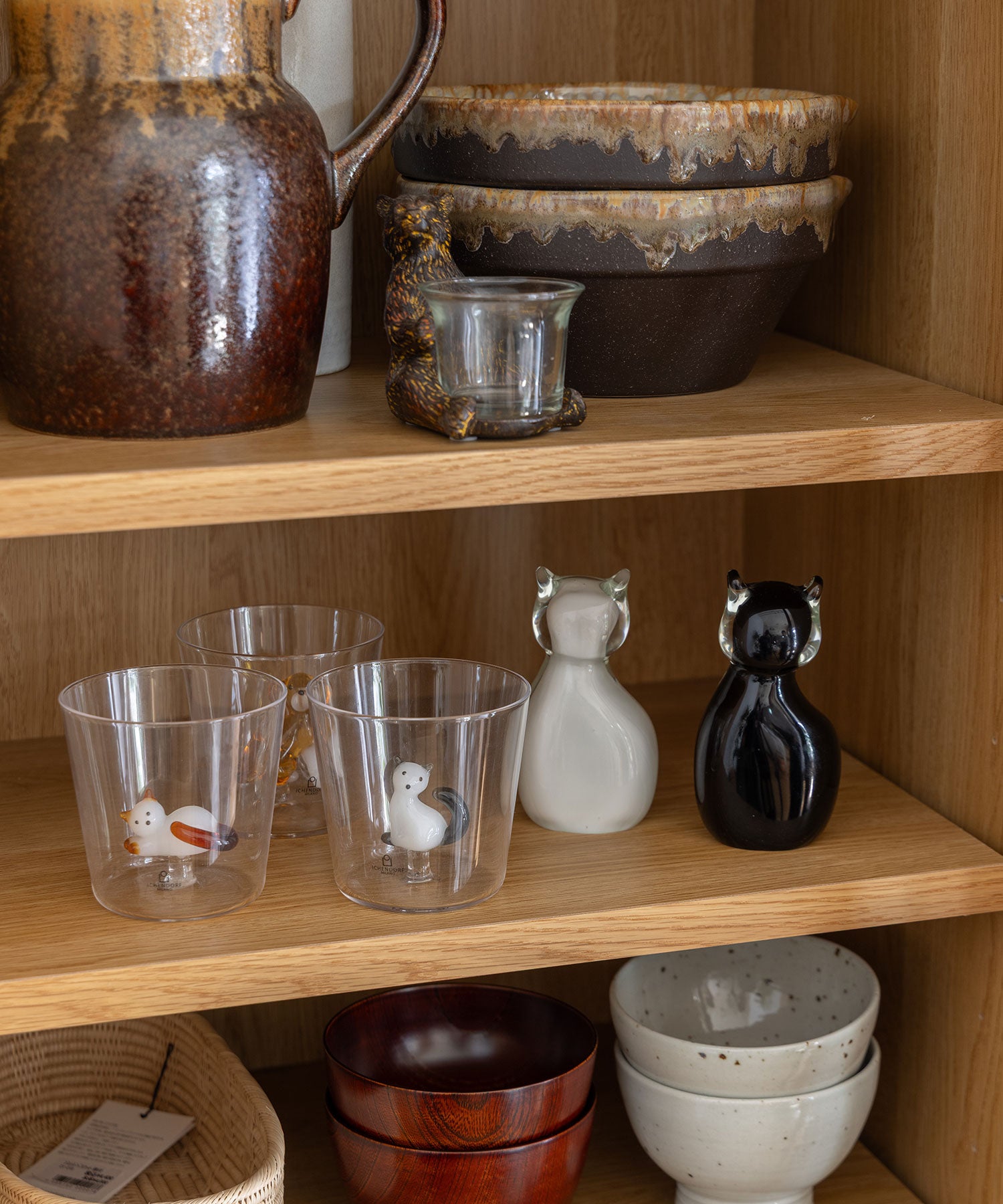 EPI GLASS LOW CABINET