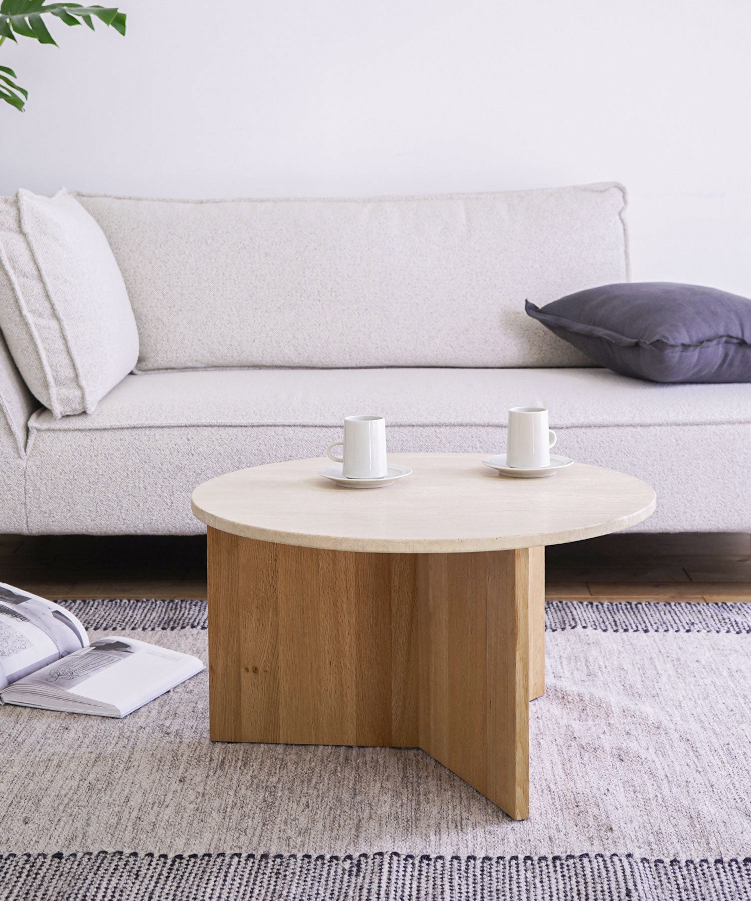 AMICA ROUND COFFEE TABLE