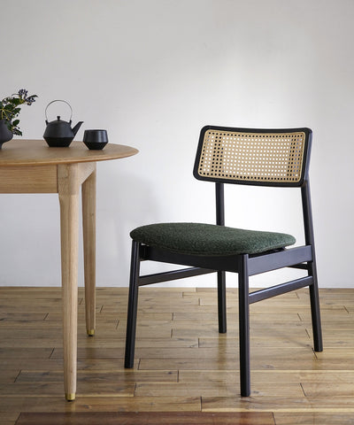 【予約・1月上旬入荷予定】CARINA CHAIR BLACK