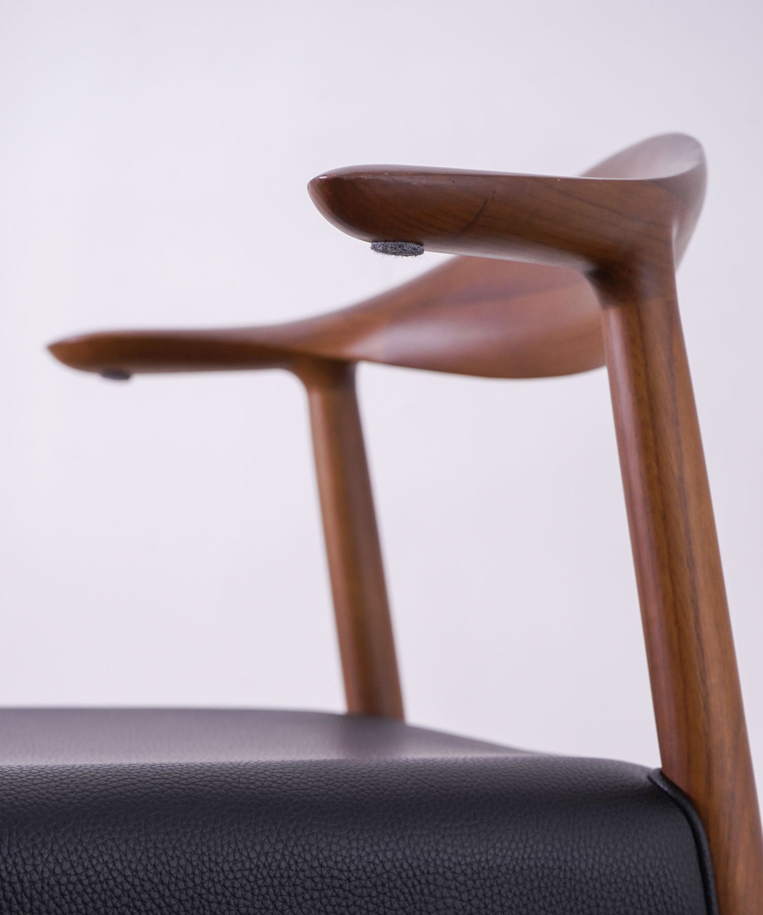 CURUBU CHAIR BROWN