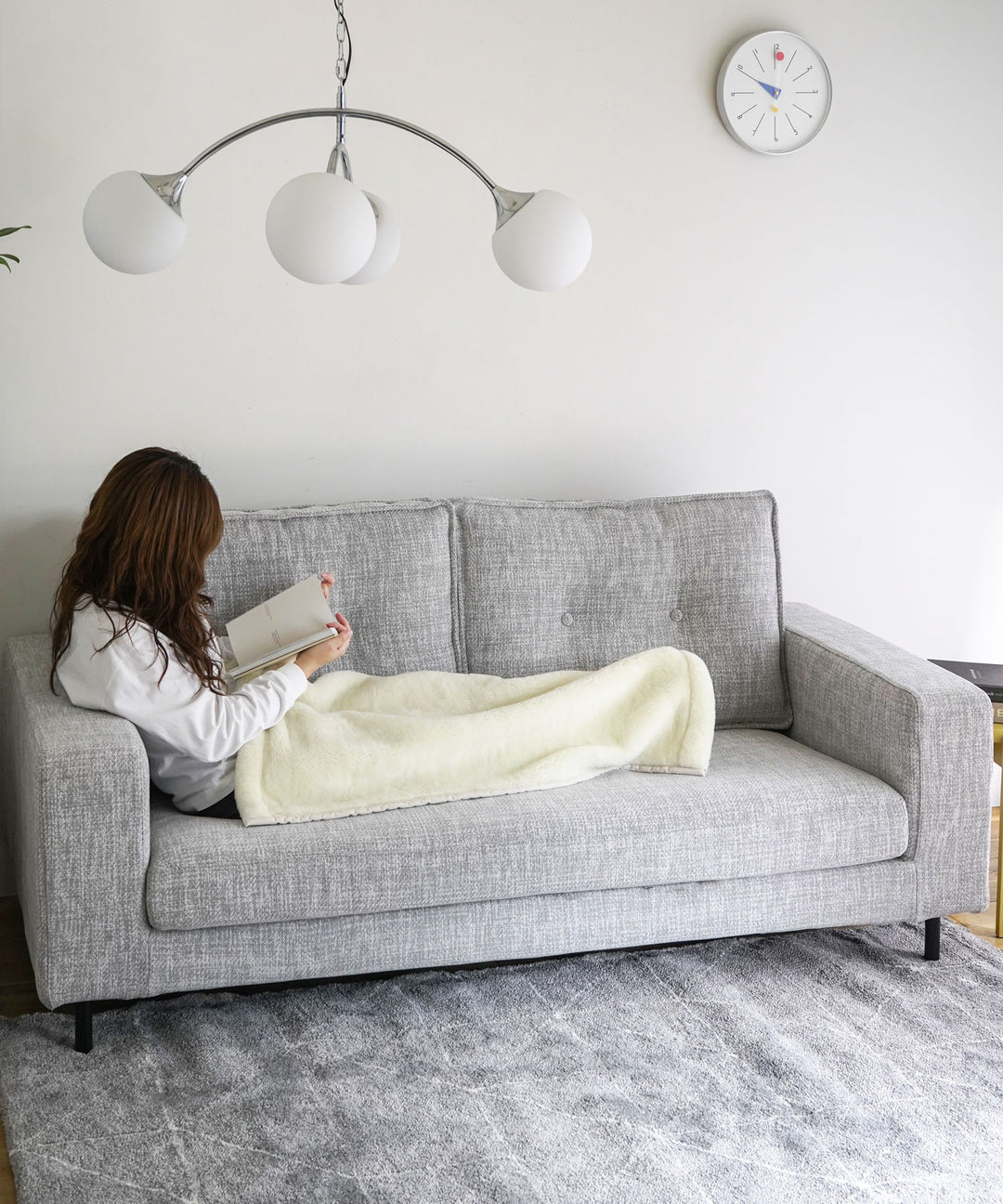 ecruxe｜DUO SOFA｜シンプルモダンと多機能を融合した自由自在な2人