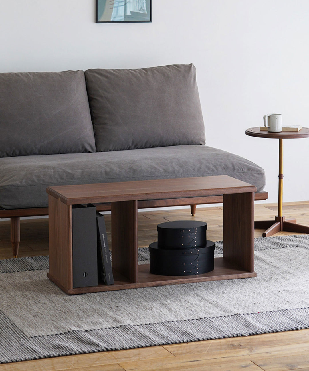 ecruxe（エクリュクス）EPI BOX TABLE WALNUT｜シンプルで使い勝手の