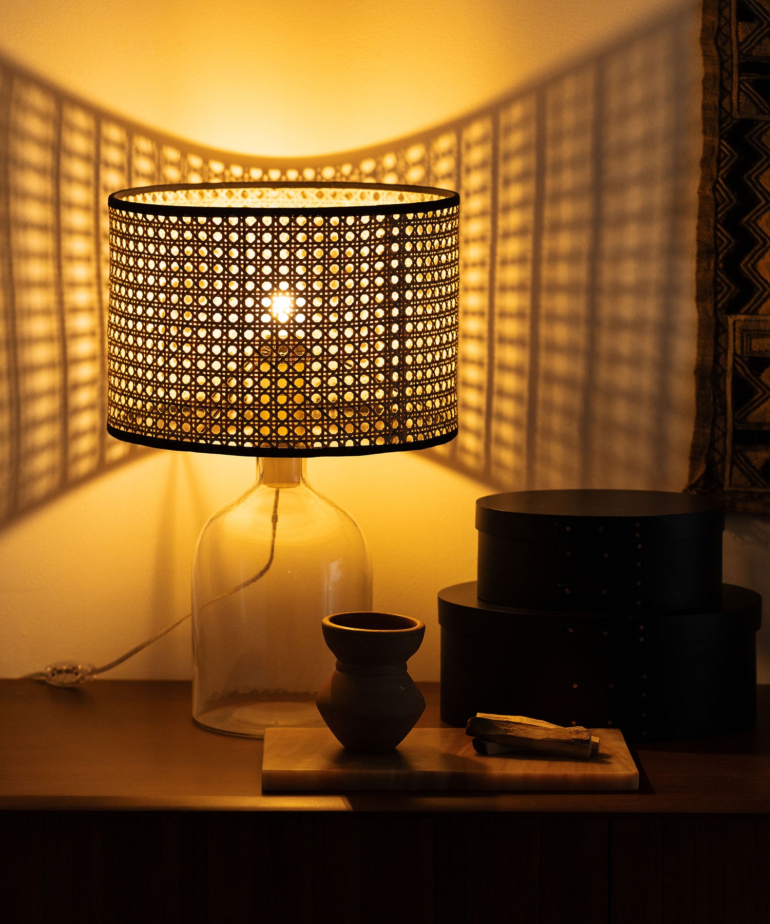 HEMMING GLASS TABLE LAMP