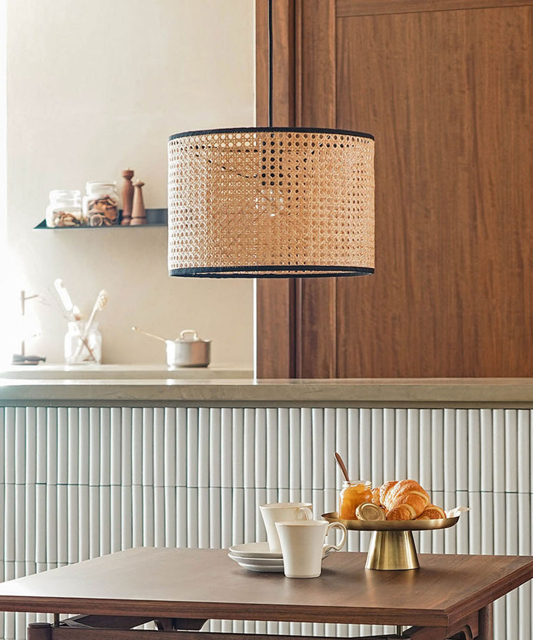 遊び心にあふれた「NEW LAMP COLLECTION」 – TIMELESS COMFORT