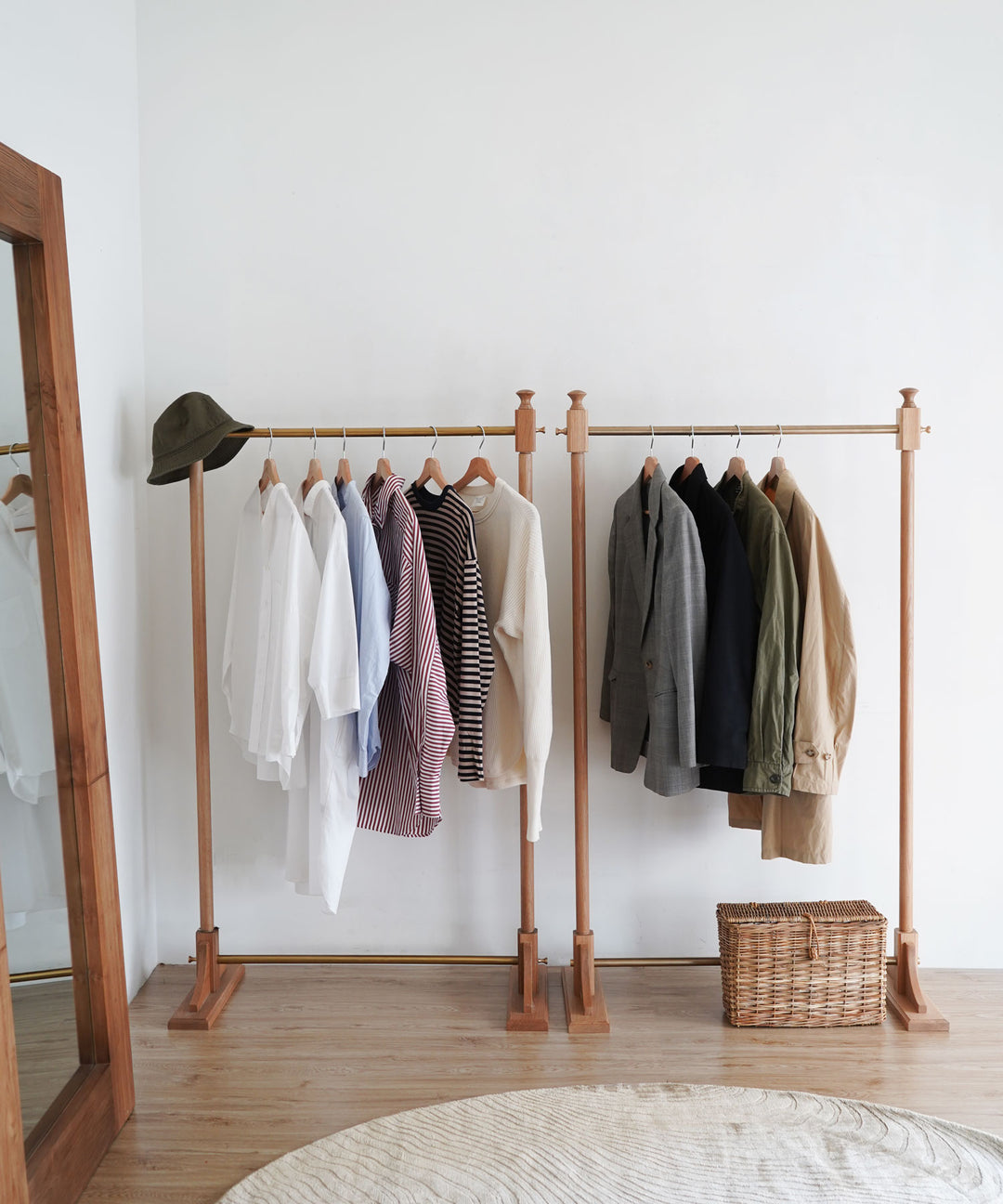 ecruxe（エクリュクス）LIEN COAT HANGER RACK OAK – TIMELESS
