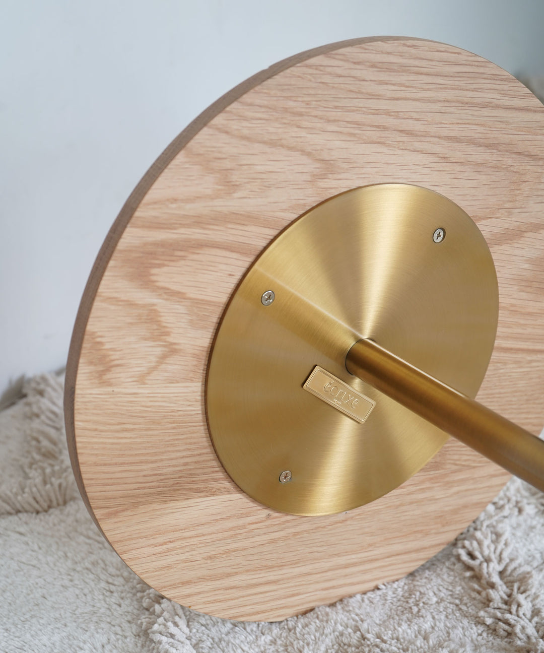 ecruxe（エクリュクス）LIEN ROUND SIDE TABLE OAK｜真鍮塗装と木材の