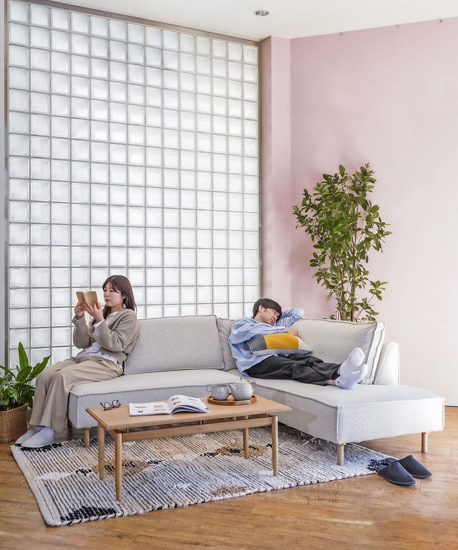 いろんな方向から座れます