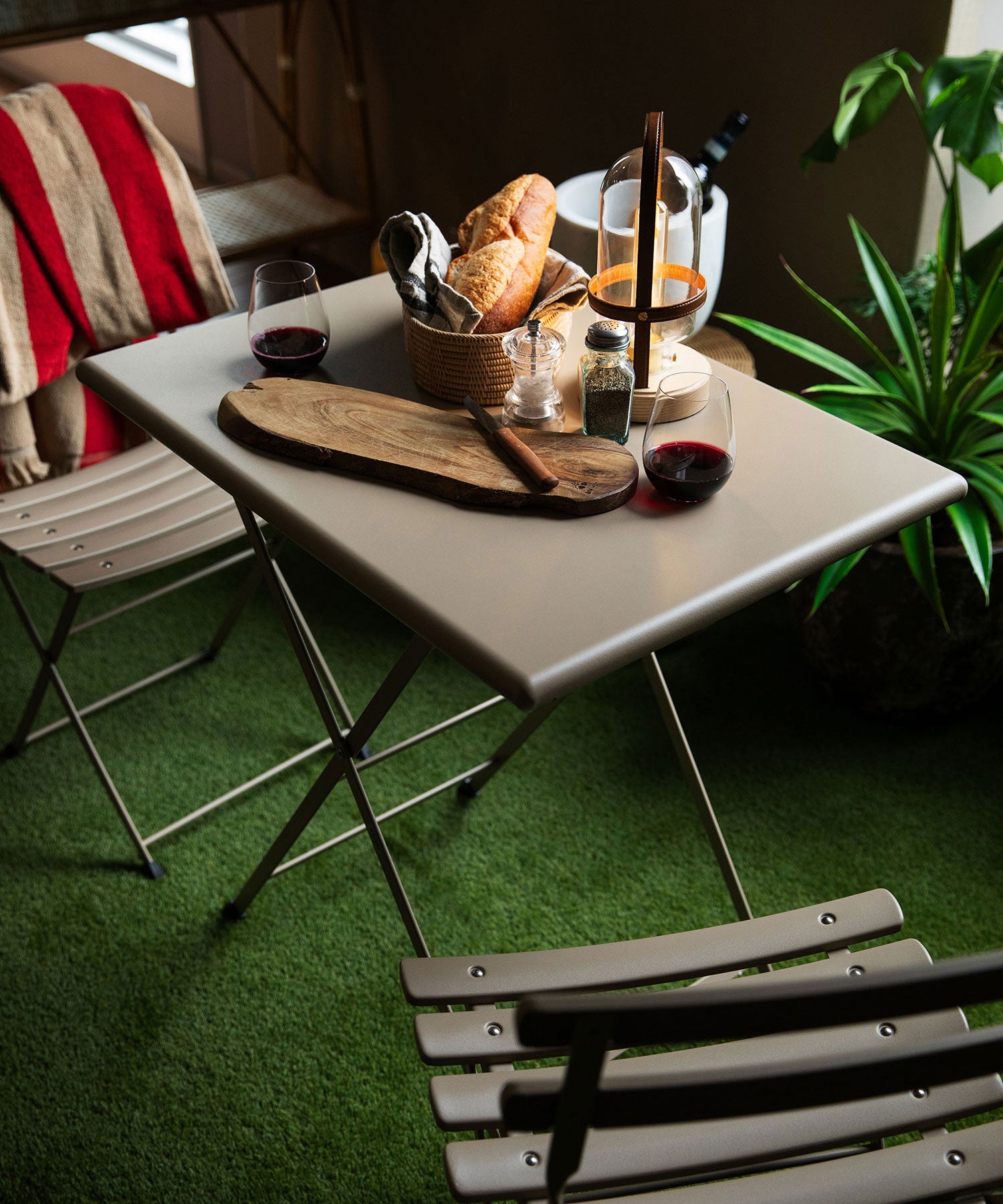 Arc en ciel FOLDING TABLE