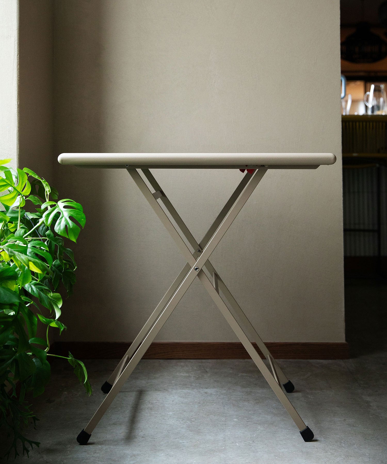 Arc en ciel FOLDING TABLE