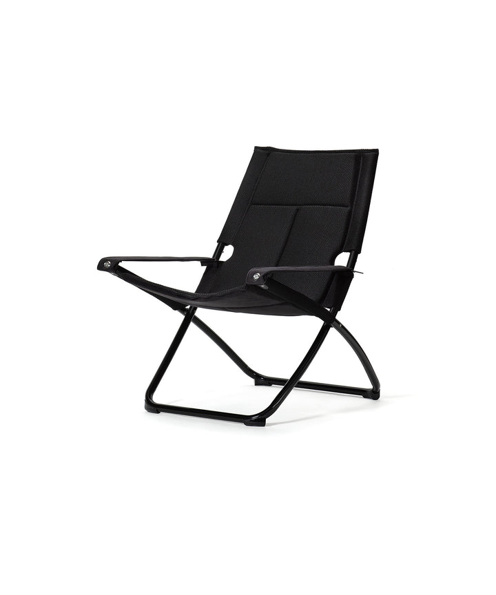 emu（エミュー）SNOOZE COZY DECK CHAIR】イタリア製｜チェア｜アウトドア家具｜屋外使用可能｜折り畳み式｜高さ調節可能 –  TIMELESS COMFORT