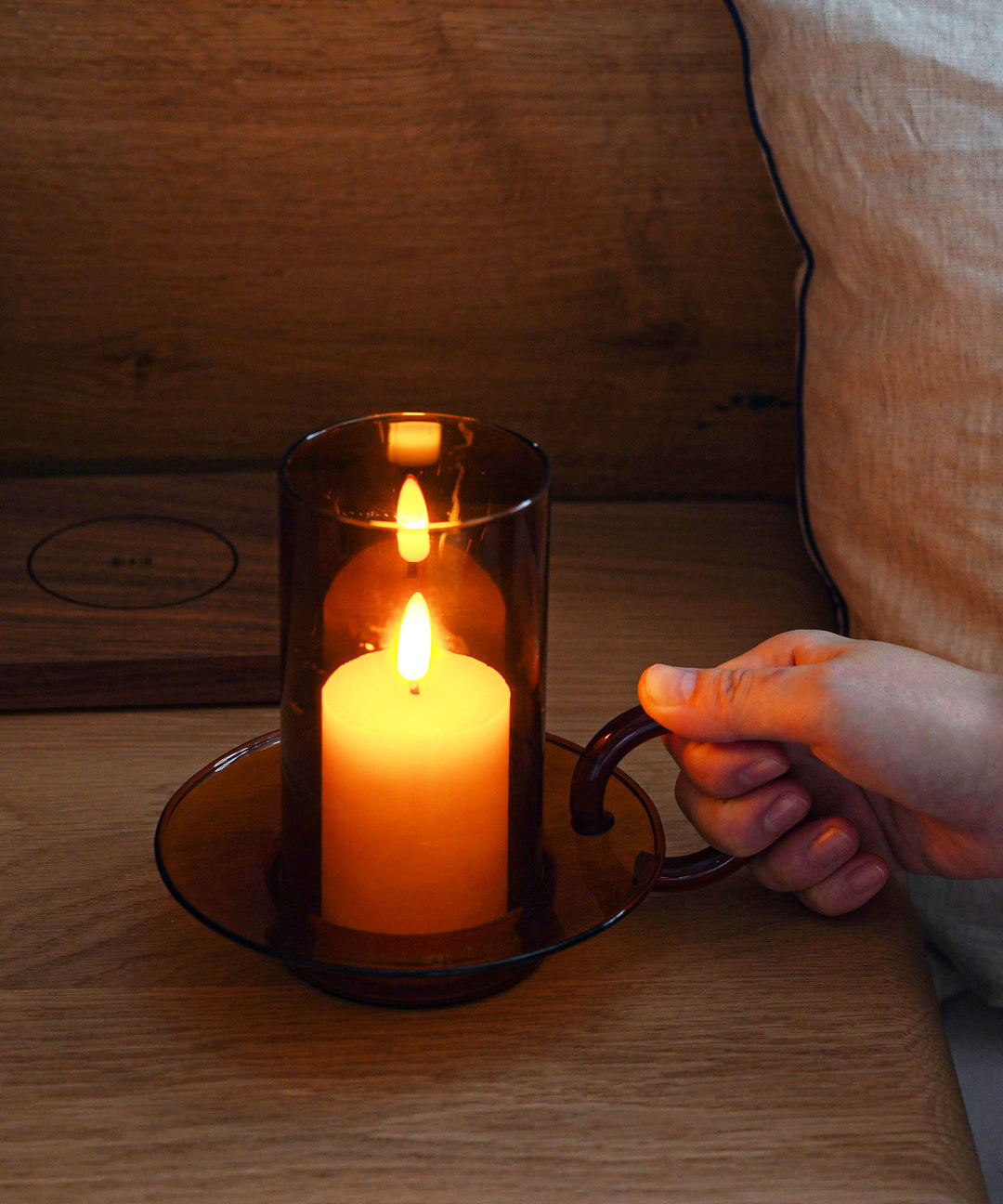 ferm LIVING（ファームリビング）】Luce Candle Holder Amber｜昼夜楽しめる キャンドルホルダー – TIMELESS  COMFORT