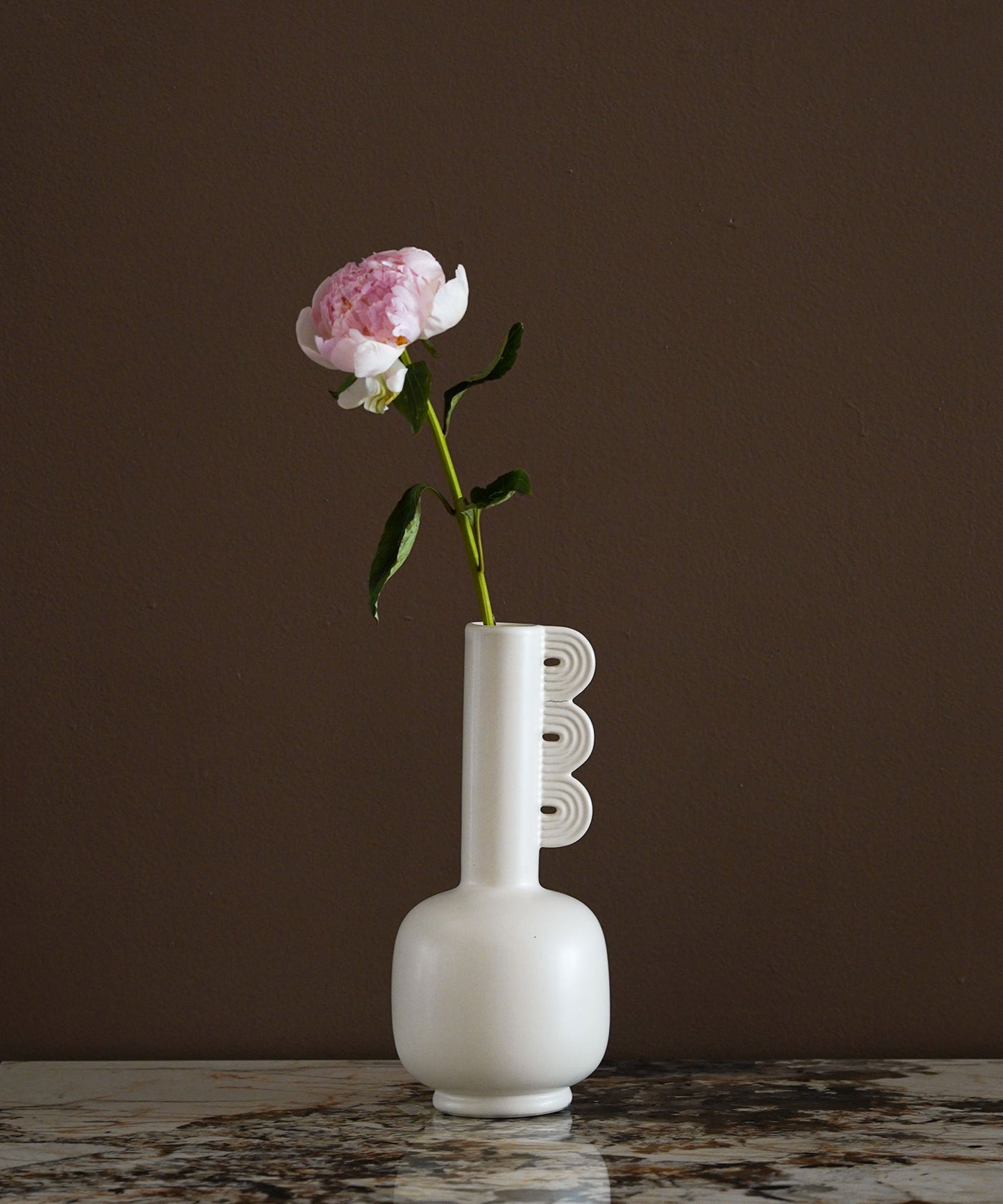 新品 ファームリビング ferm LIVING フラワーベース 花瓶 Muses北欧 