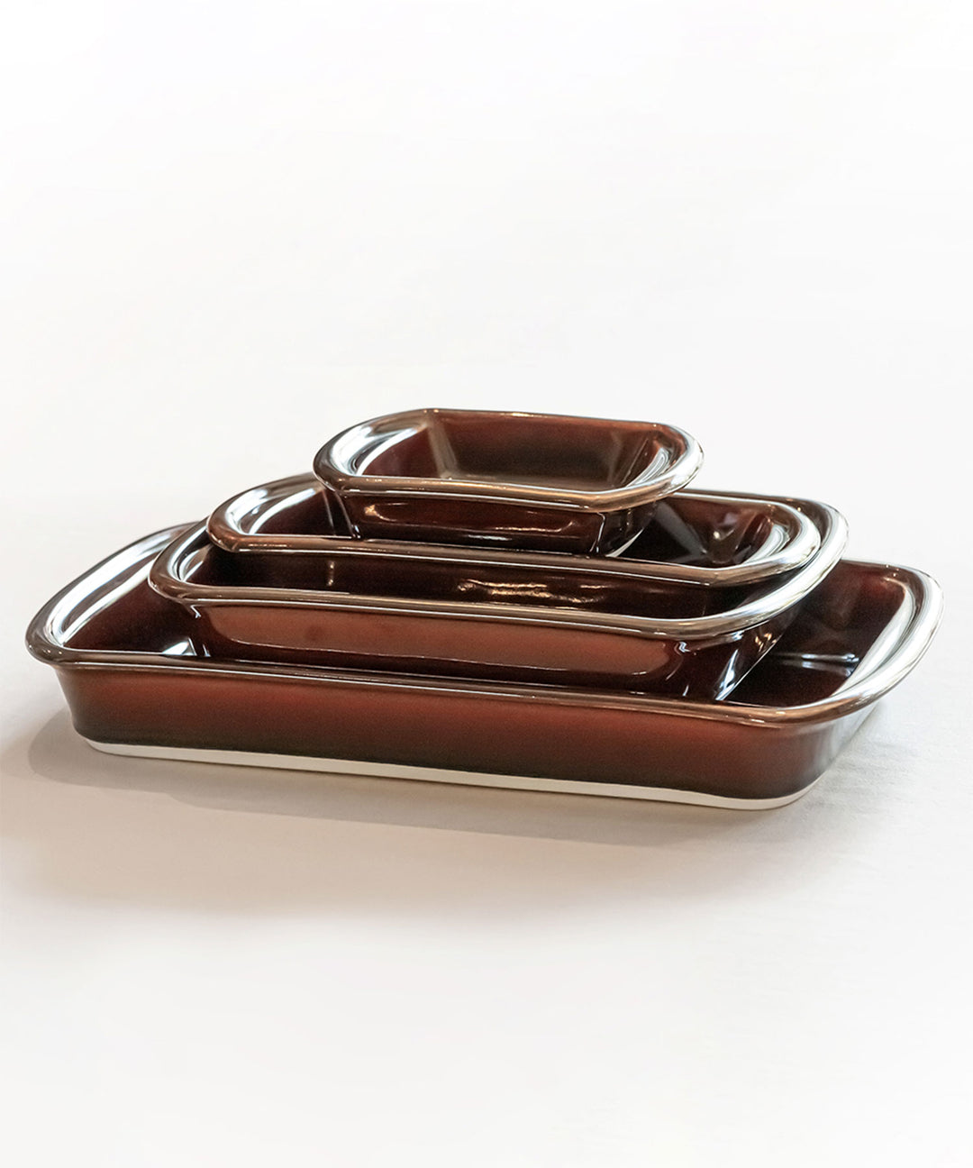 フライングソーサー BAKEWARE - 耐熱調理と器を兼ねたおしゃれな