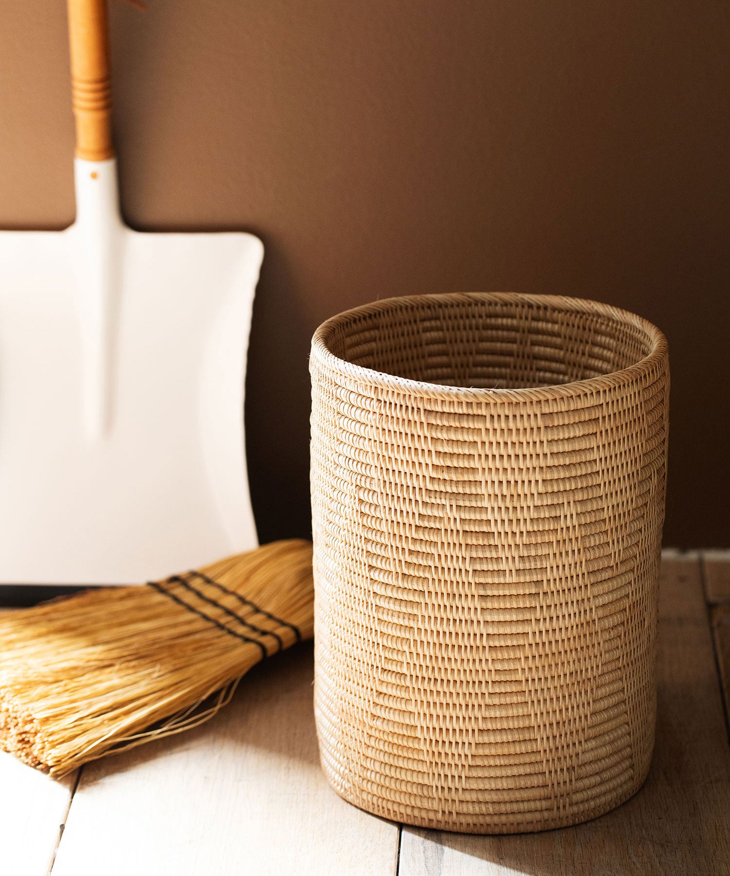 ダストボックス M