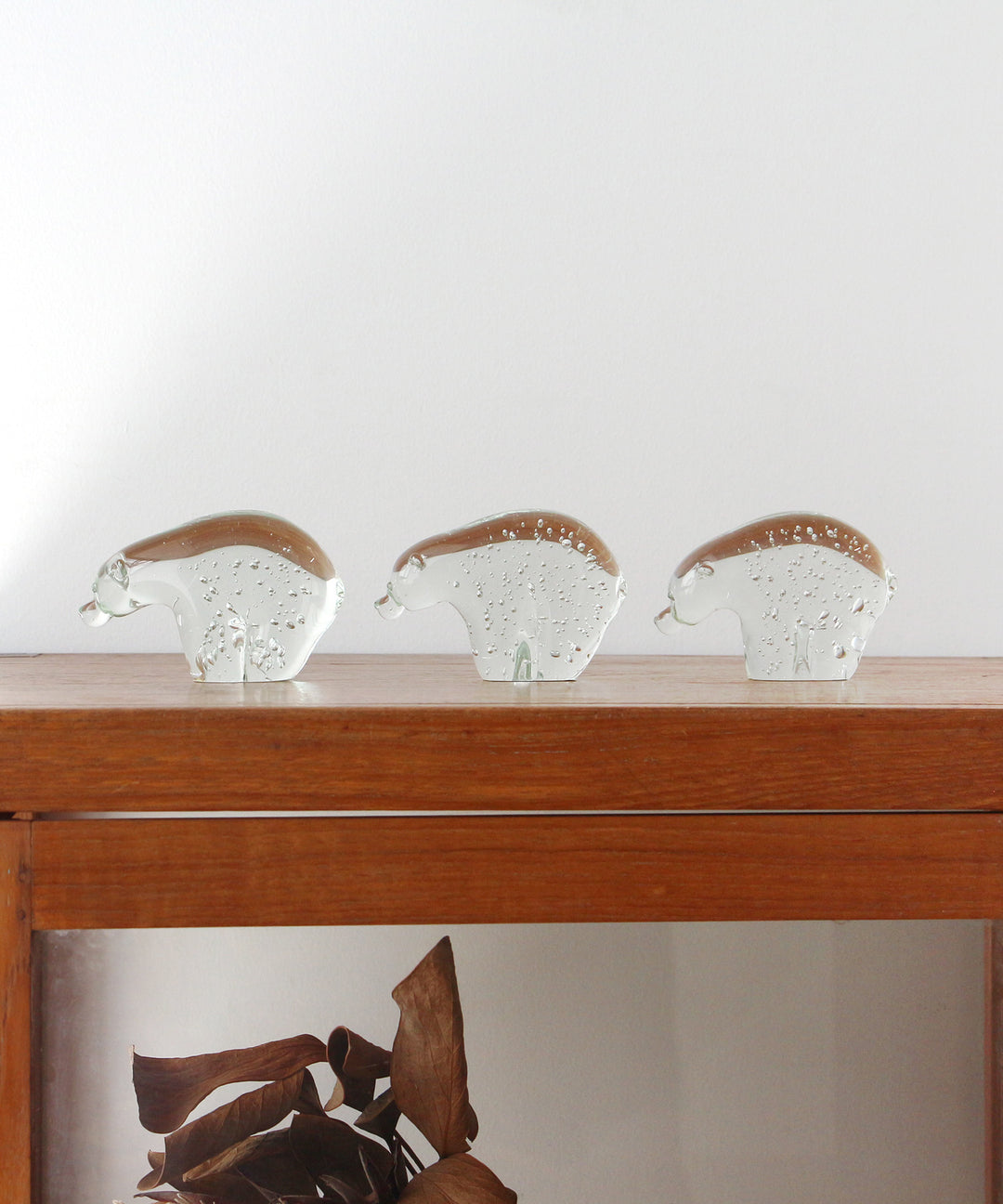 北極熊 ガラス細工 Glass Object polar bear S｜手作業で生まれる気泡と光の反射が美しい