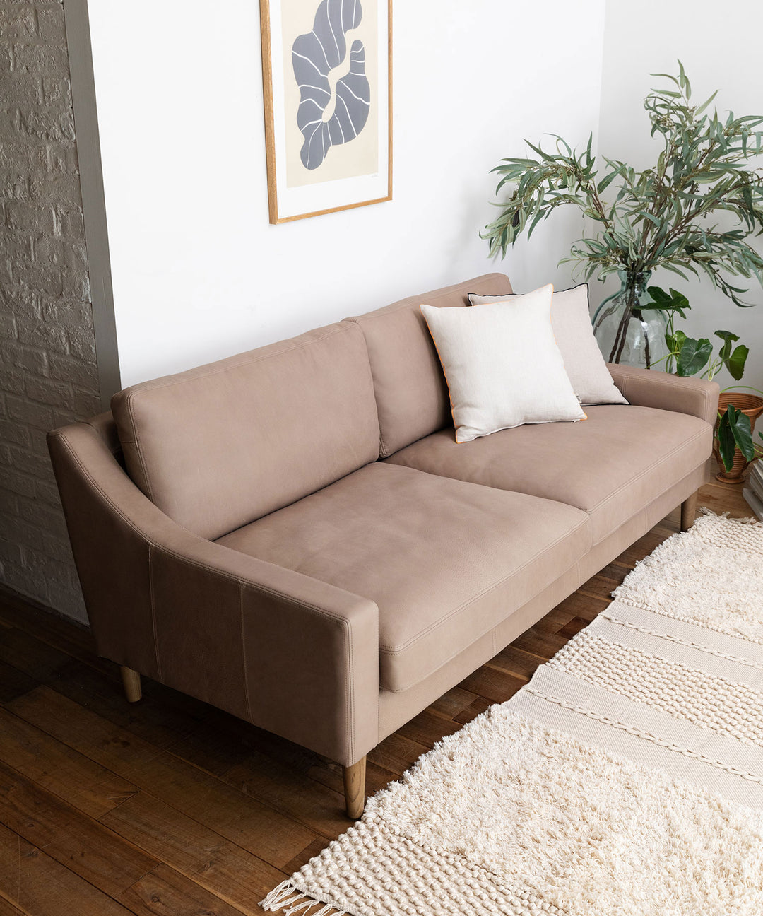 HALO（ハロー）LUCIEN 3P SOFA レザーソファ 3人掛け｜お部屋にマッチするレザーソファ – TIMELESS COMFORT