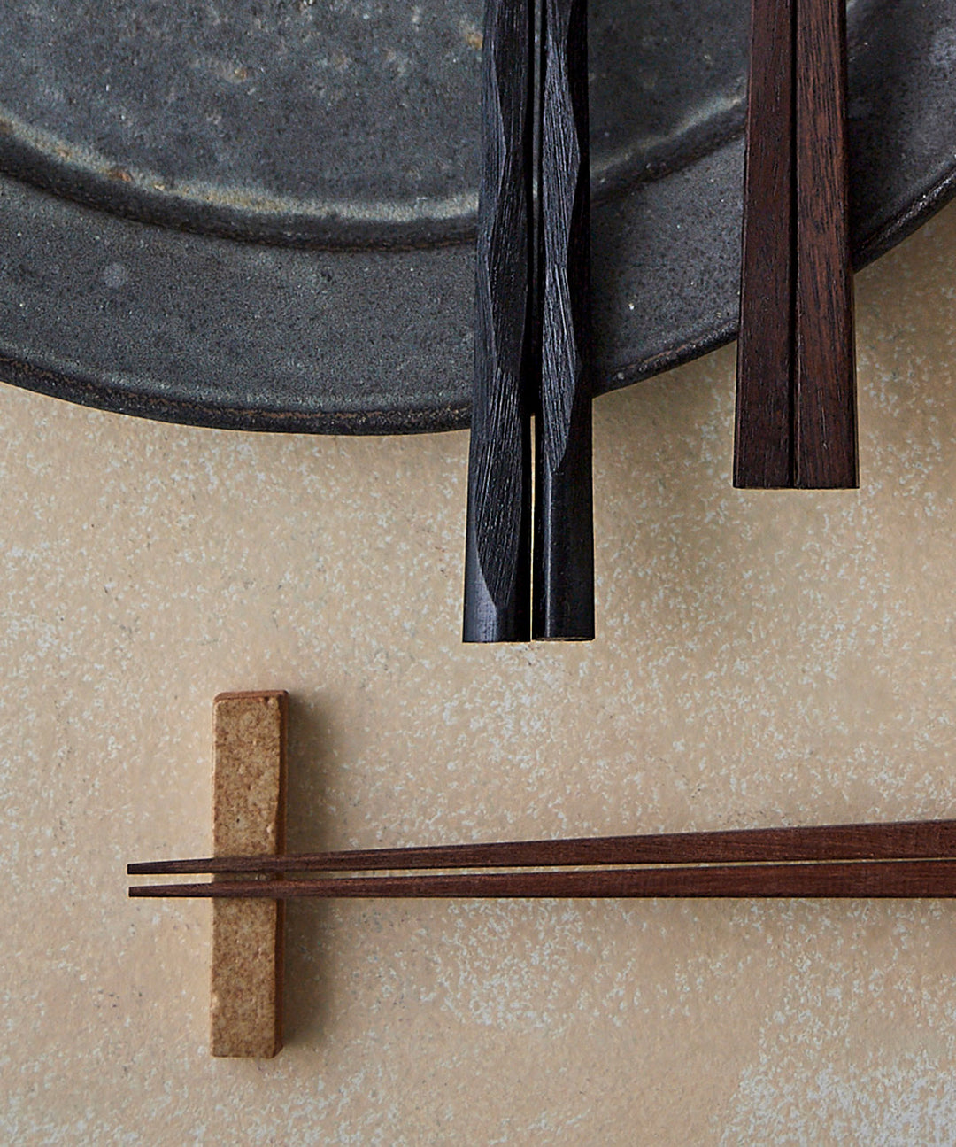 繰繰れ！コックリさん 信楽焼 箸置き 繰繰れ！コックリさん 信楽焼 箸置き