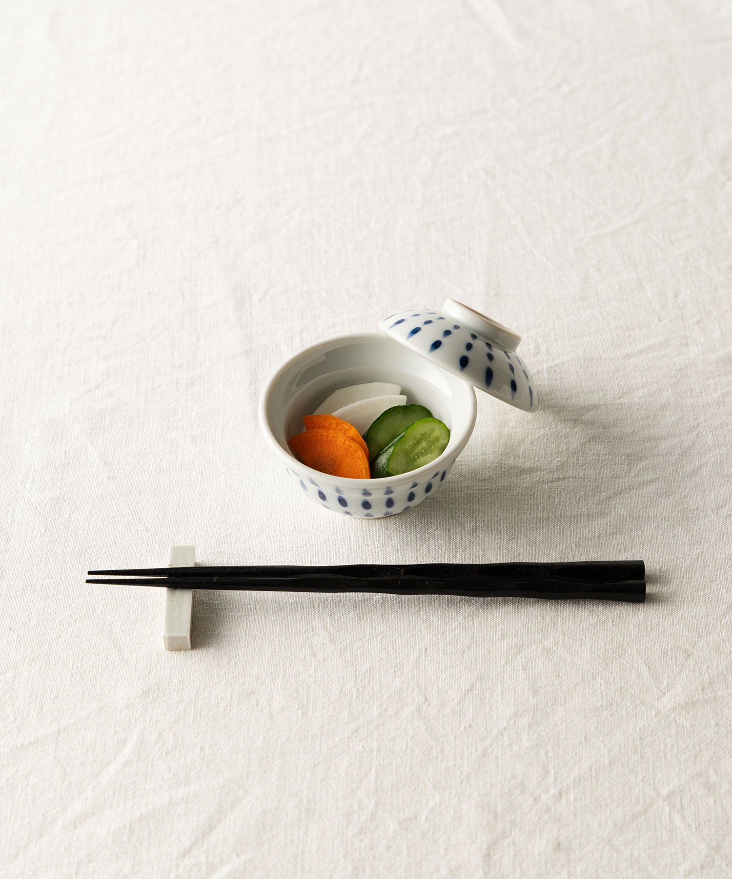 蓋付き豆どんぶりS 点々雫