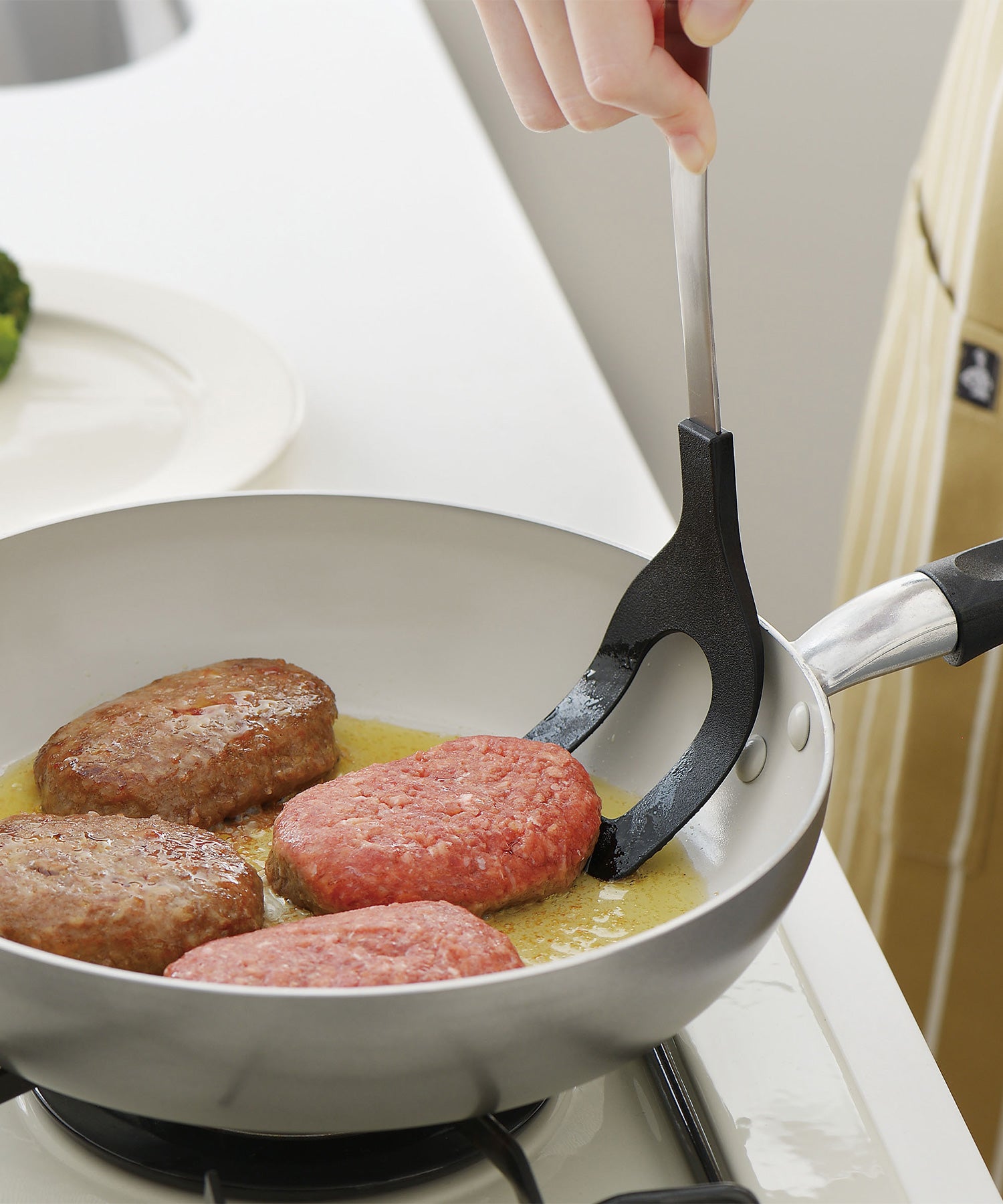 穴あきターナー