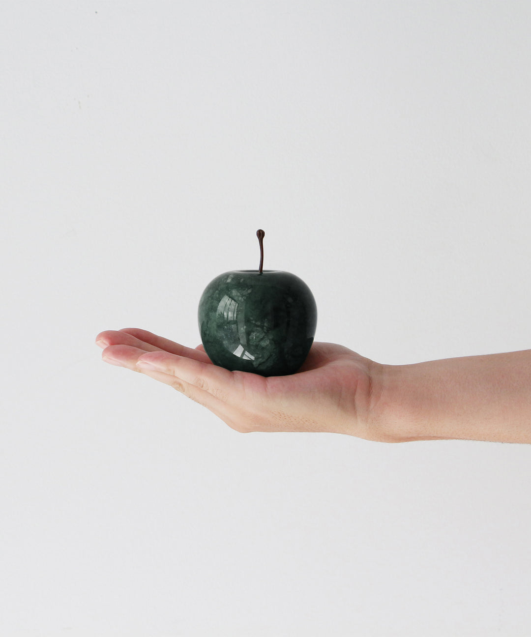 Marble Apple Large - 天然大理石が生む唯一無二のりんご型オブジェ