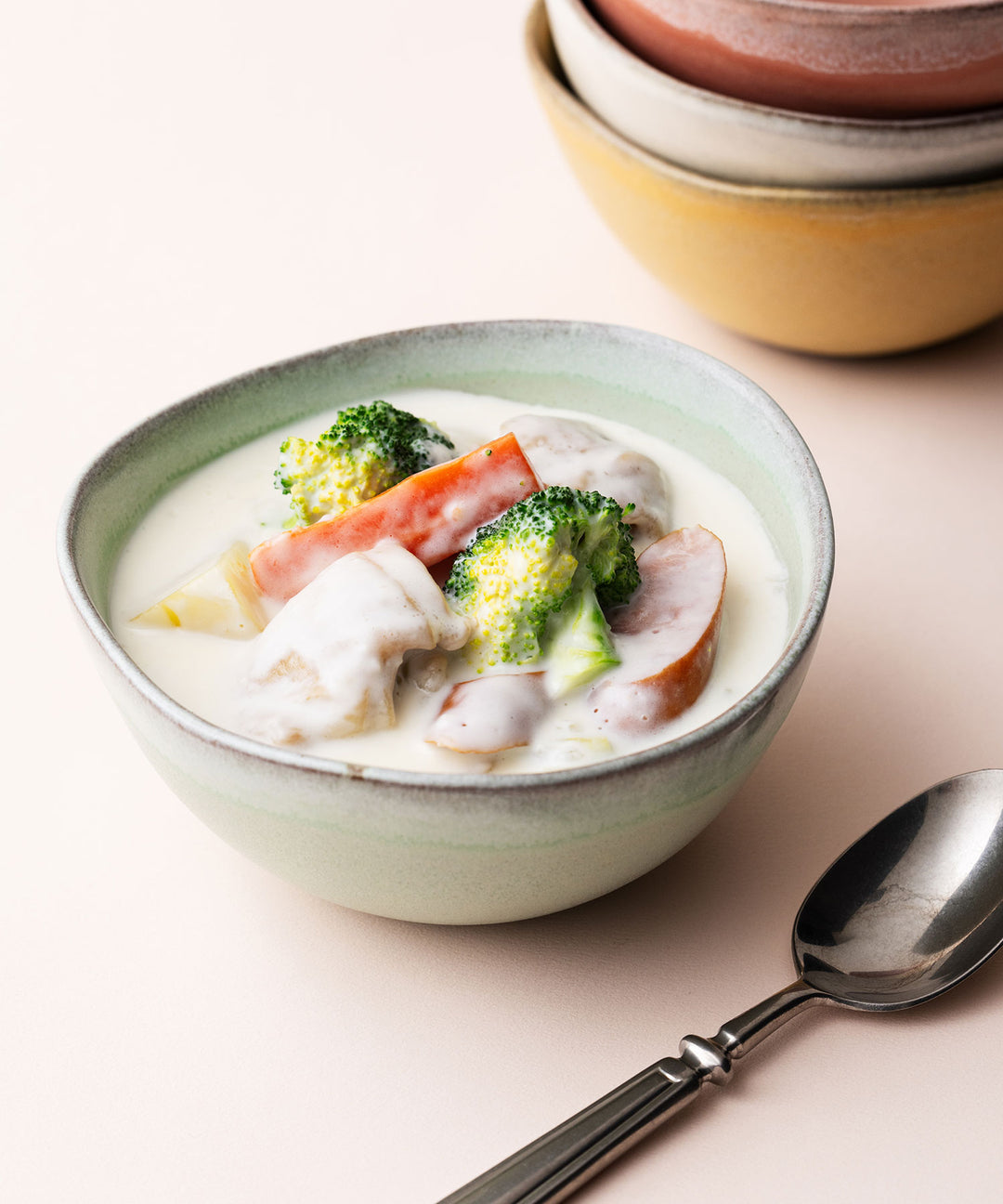 MARIA PORTUGAL TERRACOTA / AVEIRO ボウル｜自然な曲線で魅了する万能