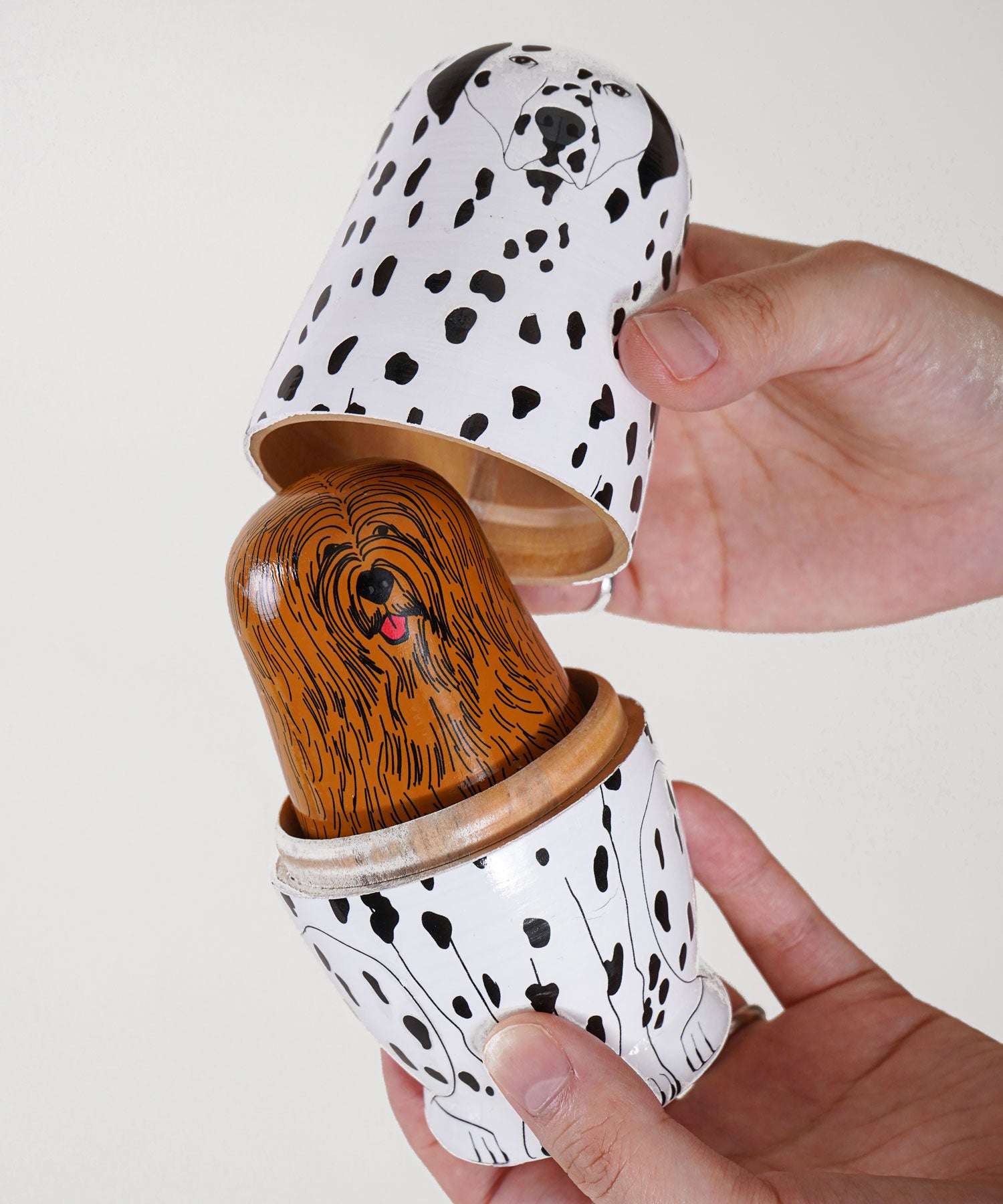 マトリョーシカ（cat / dog）