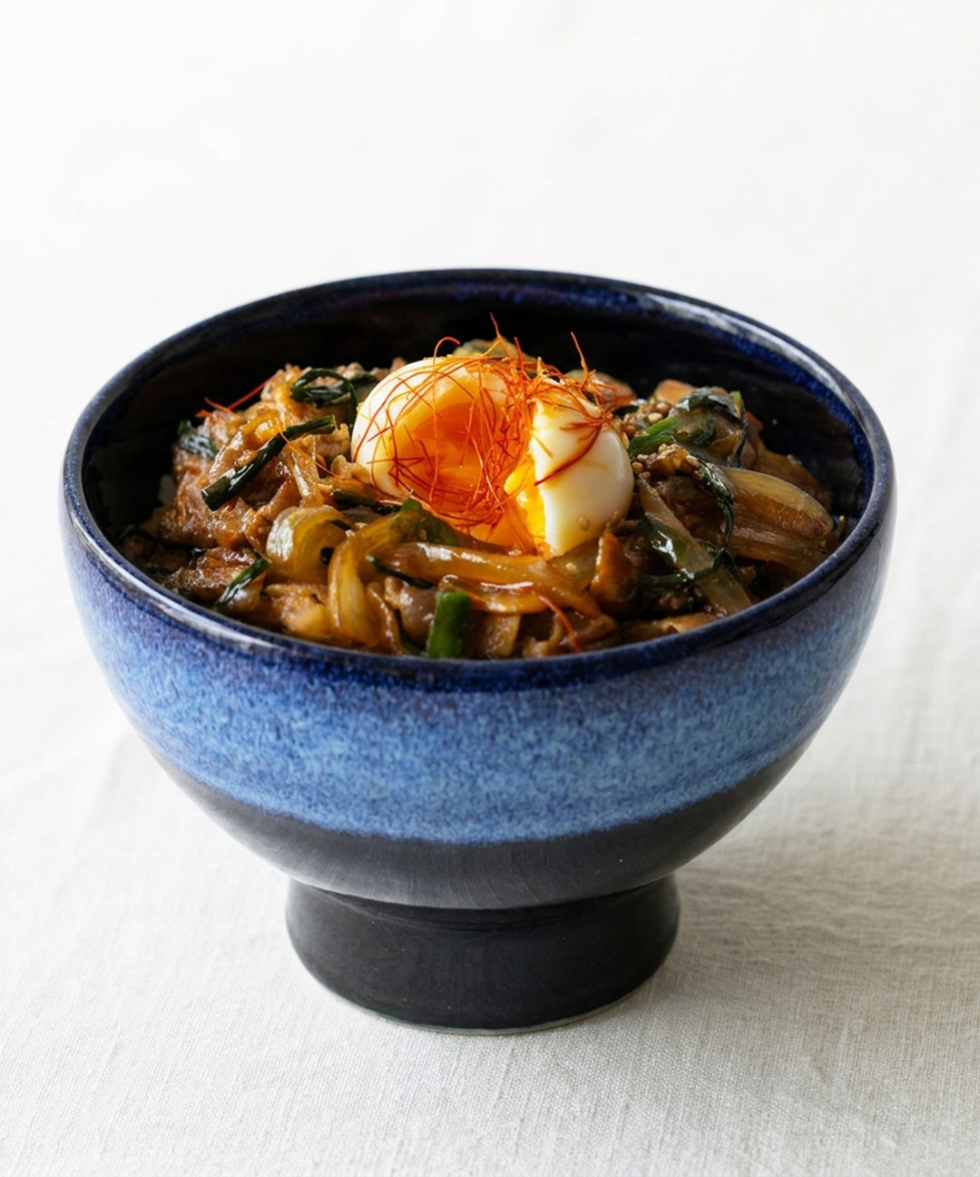 美濃焼 深海高台5寸丼 - 深海を想わせる上品なコントラスト – TIMELESS