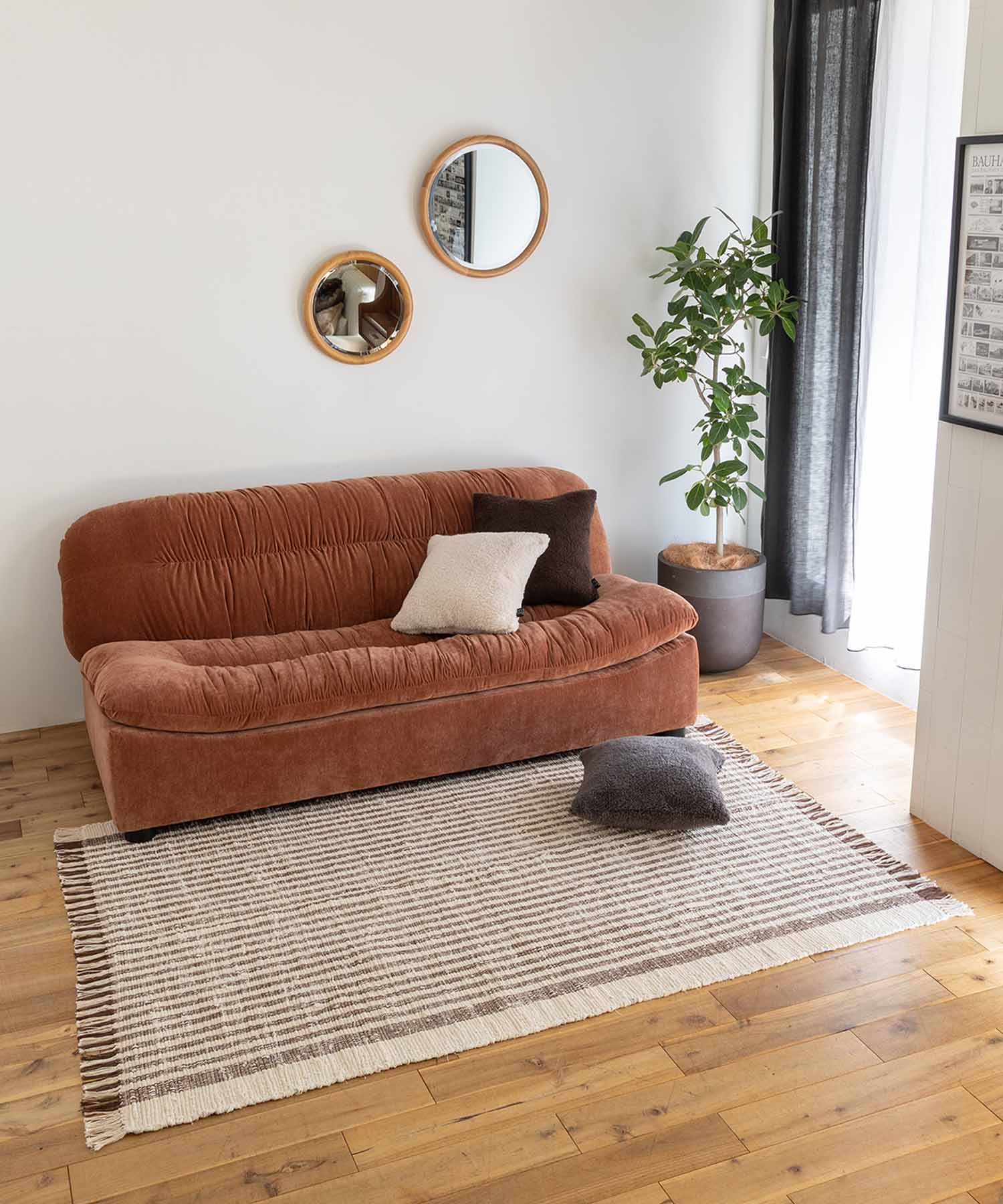 MERCY RUG 1400×2000mｍ