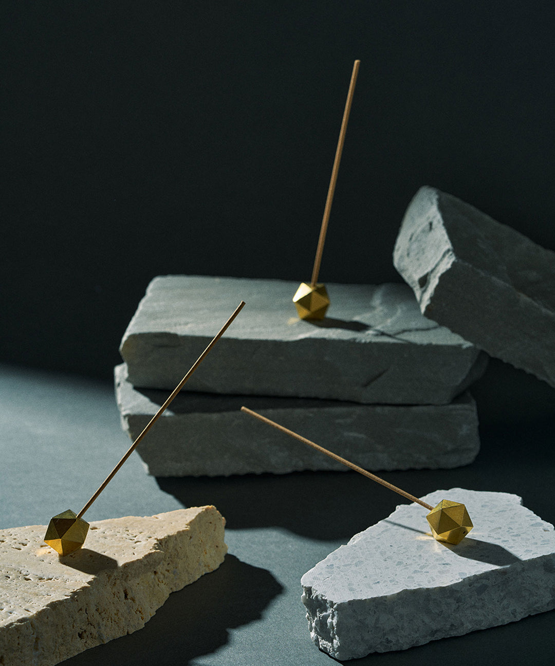 NAGAE＋（ナガエプリュス）poly incense holder｜真鍮製のインセンス