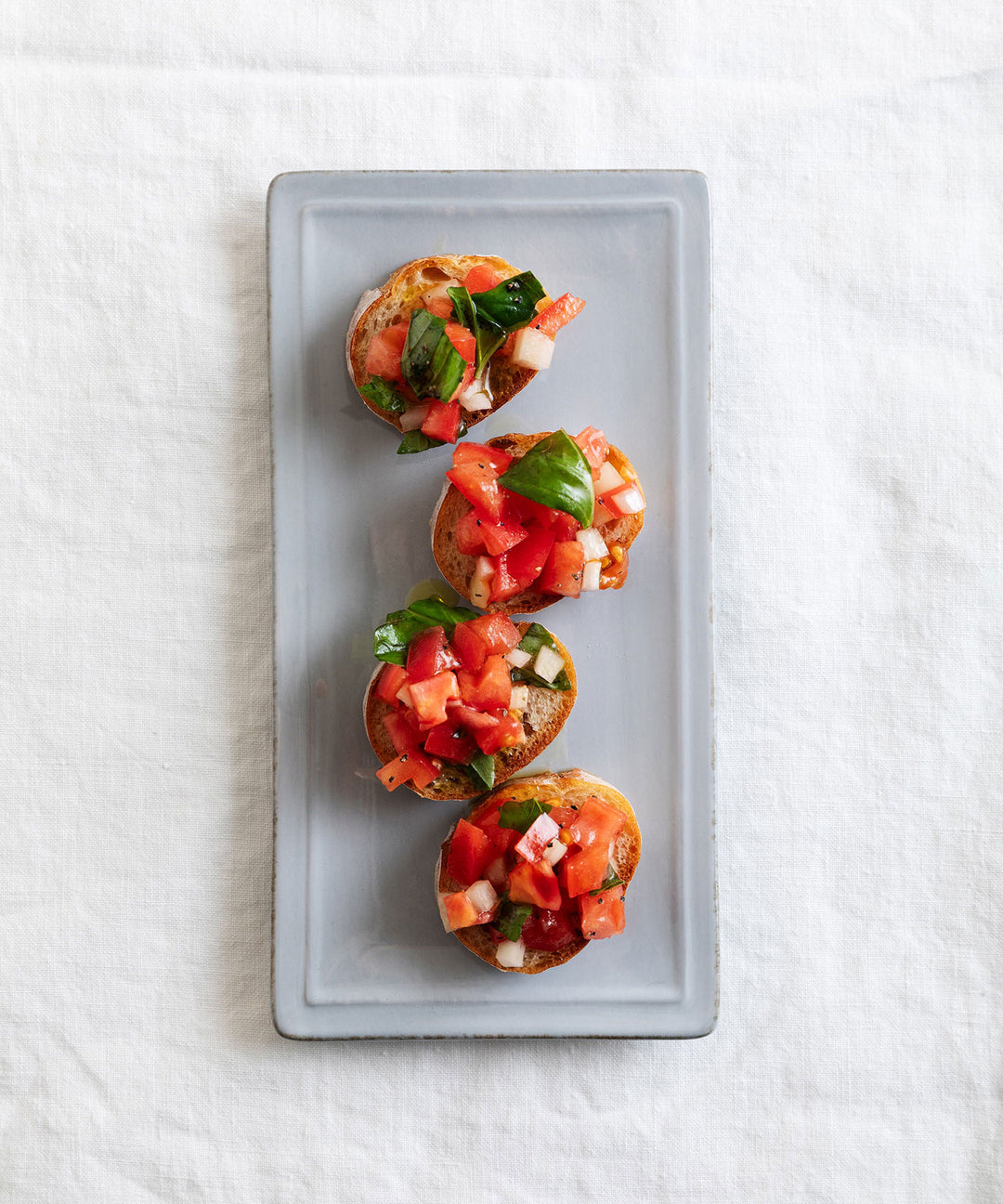 RIMOUT（リモウト）】 NOISETTE（ノワゼット）長角プレート｜手塗りの