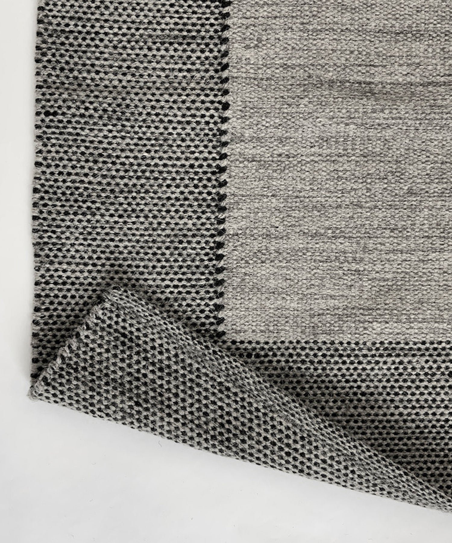 SAI RUG 1400×2000mm