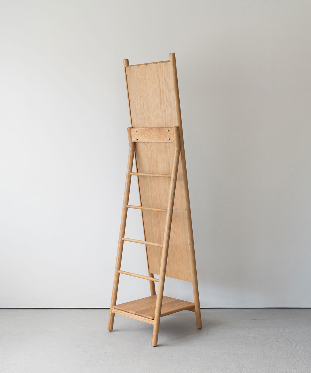 スタンドミラー SCALA｜収納付き＆天然木フレームの多機能ミラー