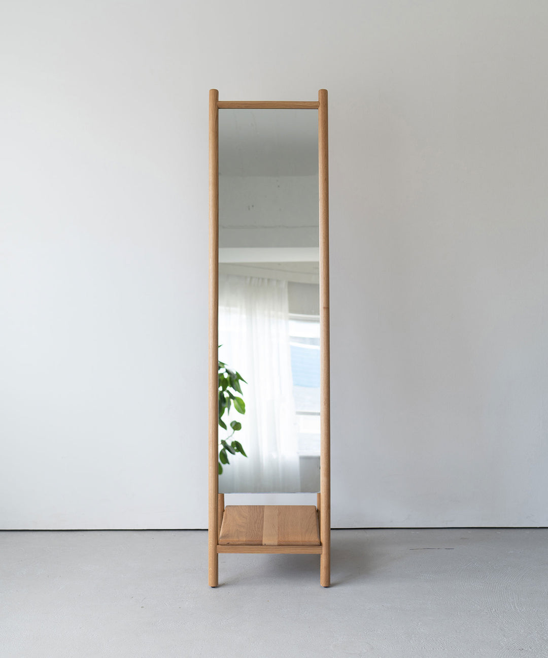 スタンドミラー SCALA｜収納付き＆天然木フレームの多機能ミラー