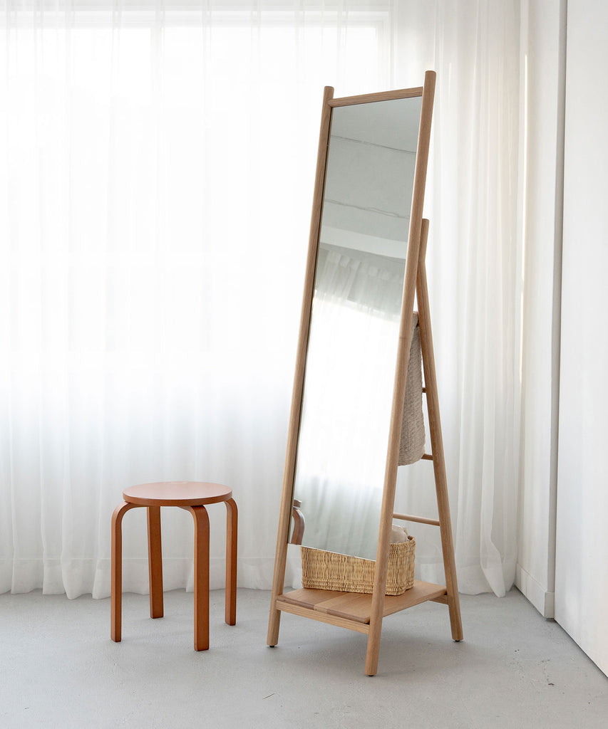 定価¥15,990 人気売り切れ商品 収納付きスタンドミラー スタンドミラー SCALA｜収納付き＆天然木フレームの多機能ミラー
