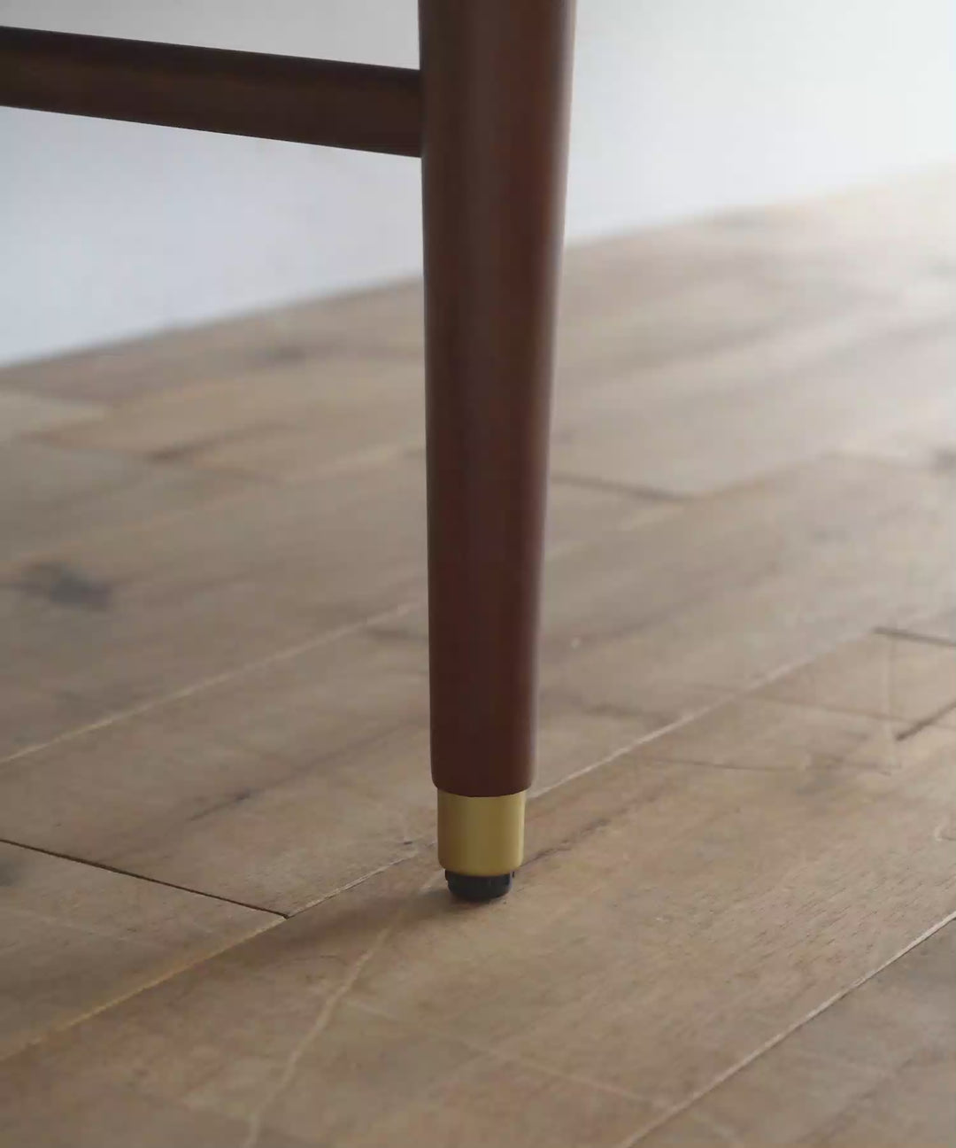 ほぼ日　ティーテーブル　シダーウッド XANDER DESIGNS JULIE BED SIDE TABLE WHITE OAK / サンダー
