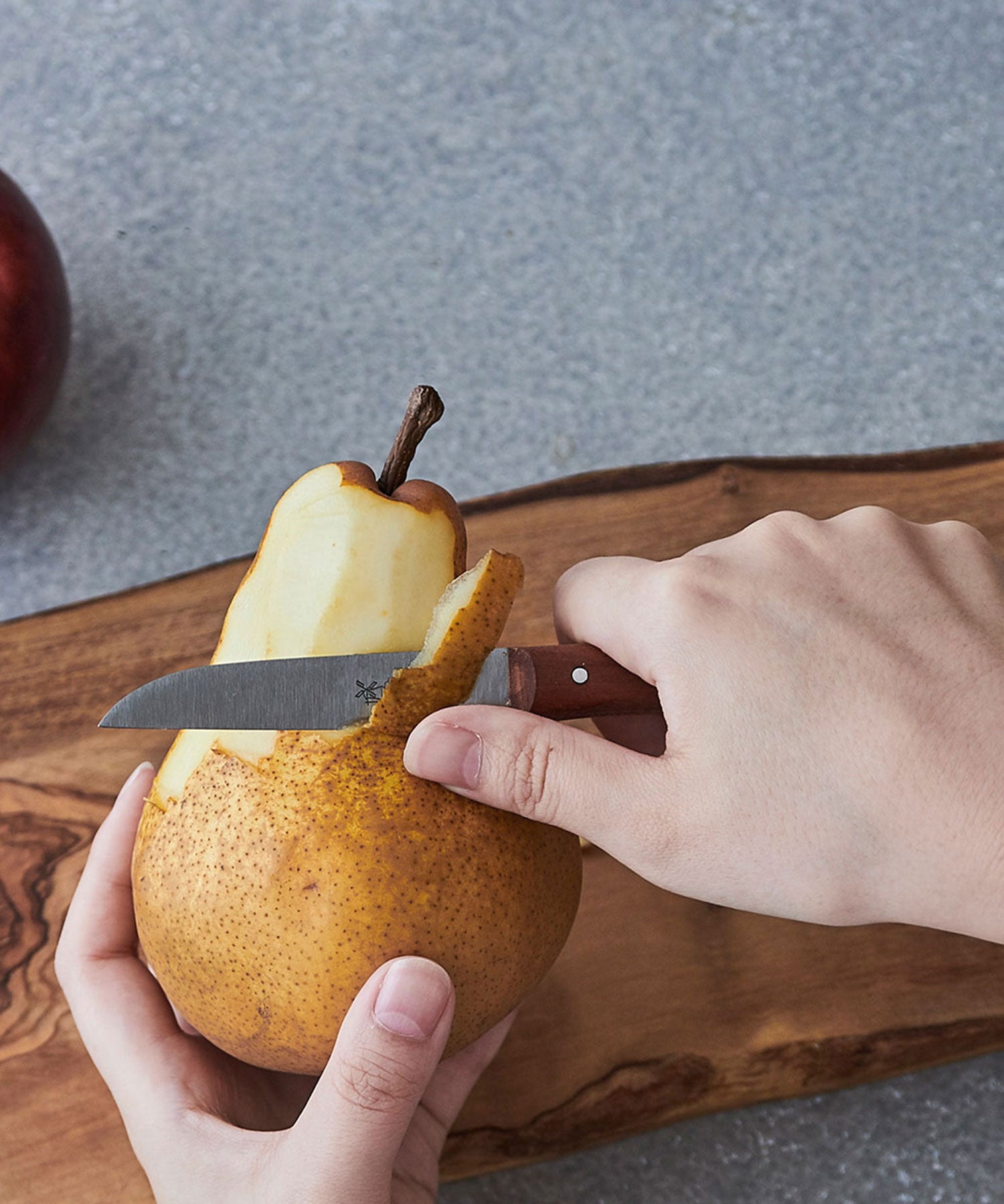 CLASSIC KITCHEN KNIFE