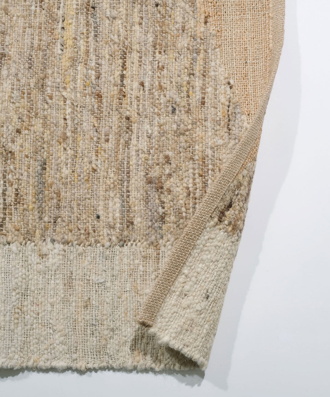 RugRu BURT RUG 1400×2000mm - ウールとヘンプが織りなすナチュラルな