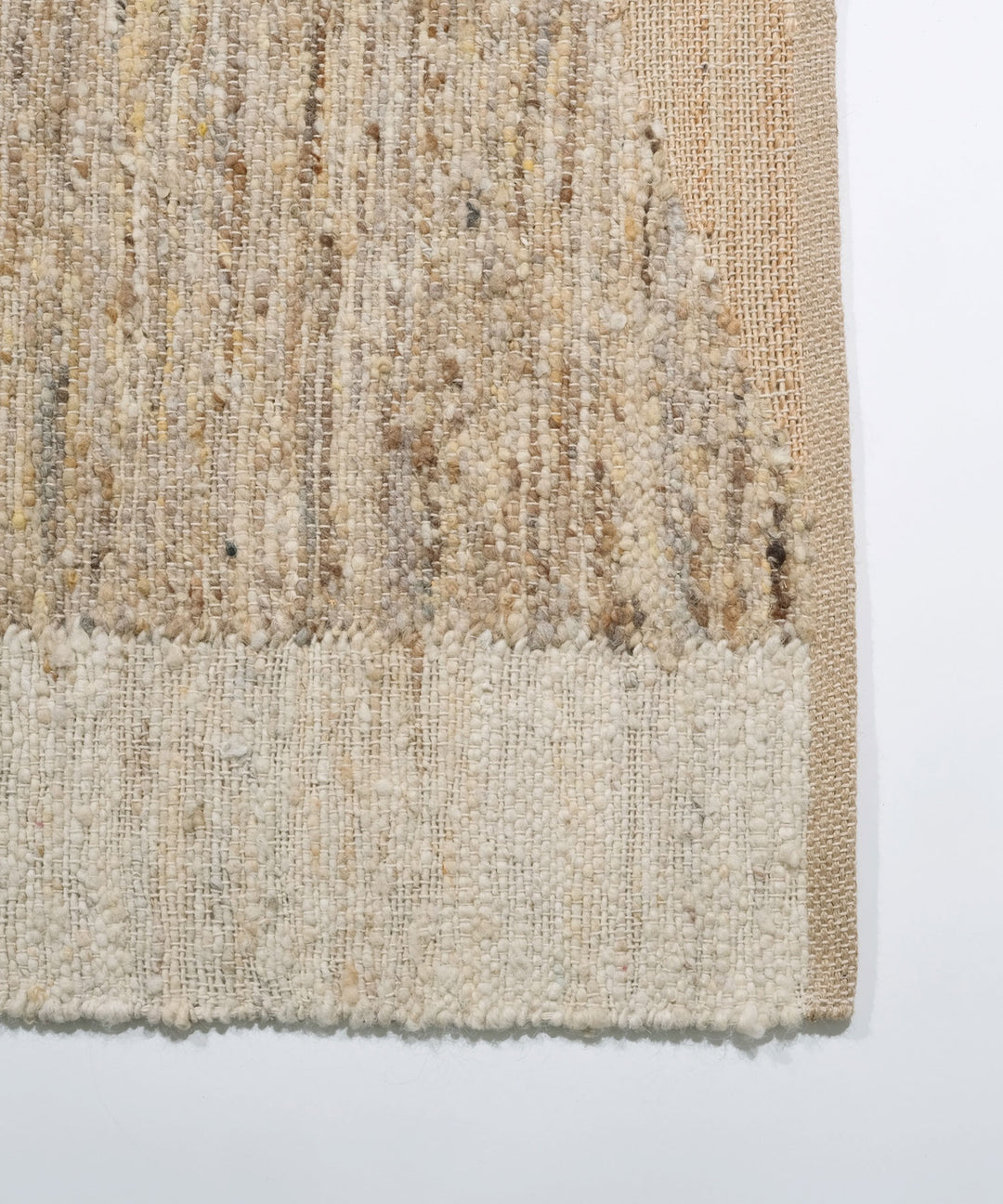 RugRu BURT RUG 1400×2000mm - ウールとヘンプが織りなすナチュラルな