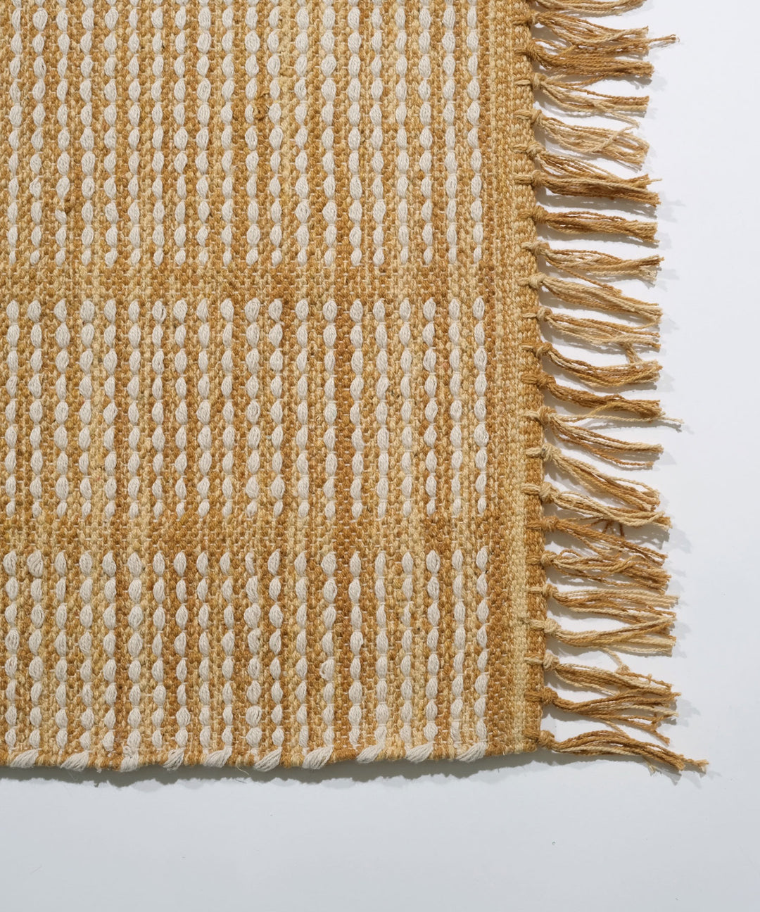 RugRu SCEAN RUG 1400×2000mm - 個性的なカラーで空間を引き立てるラグ