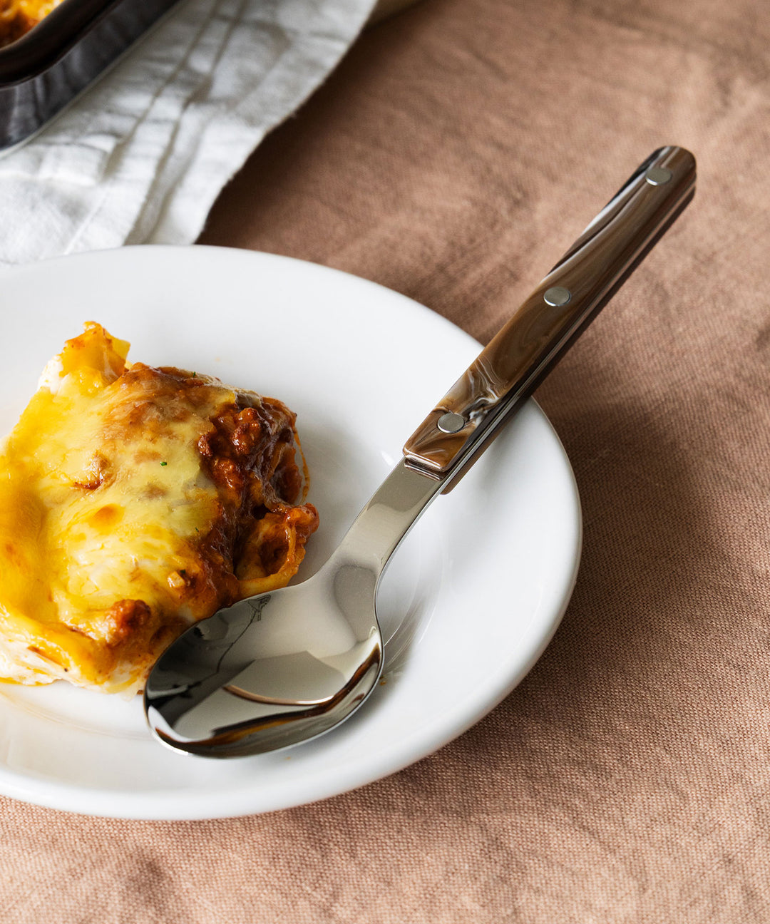 ディナースプーンビストロ – TIMELESS COMFORT