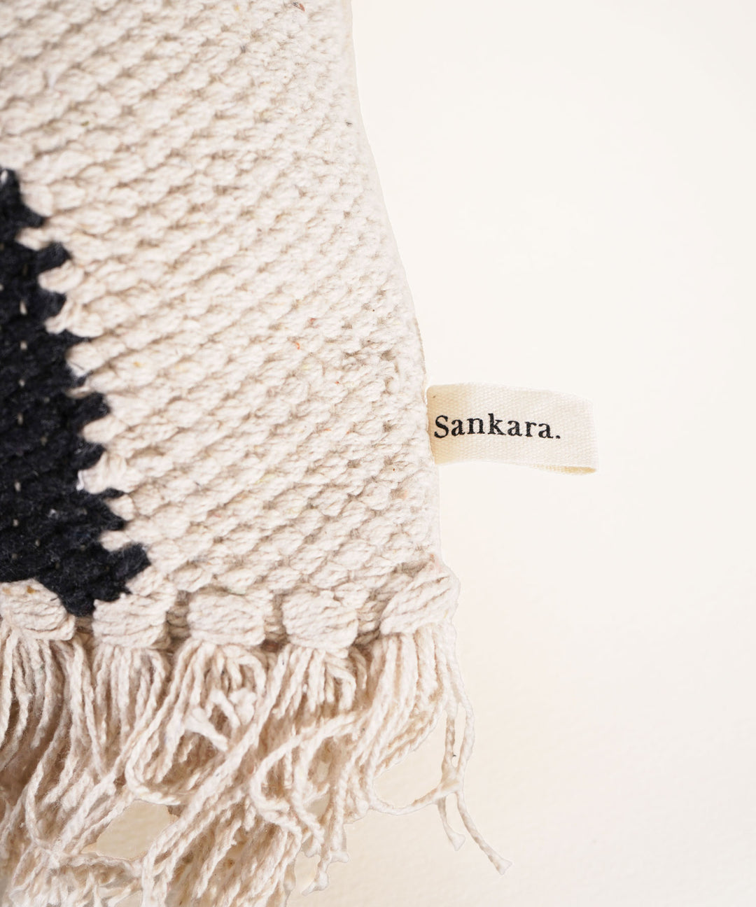 Sankara. JEWEL クッションカバー | インド職人手織りのサスティナブル