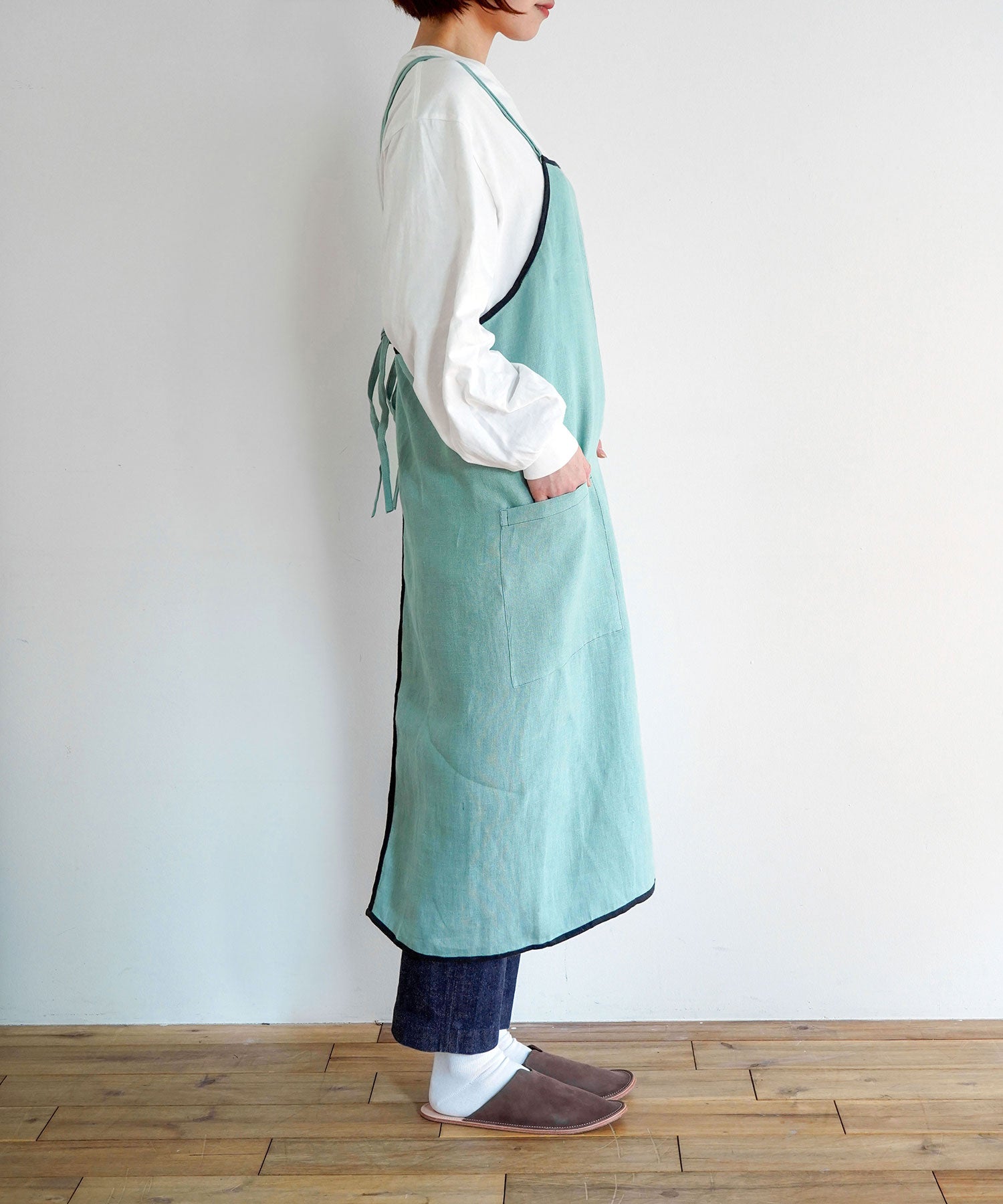 リネンエプロン