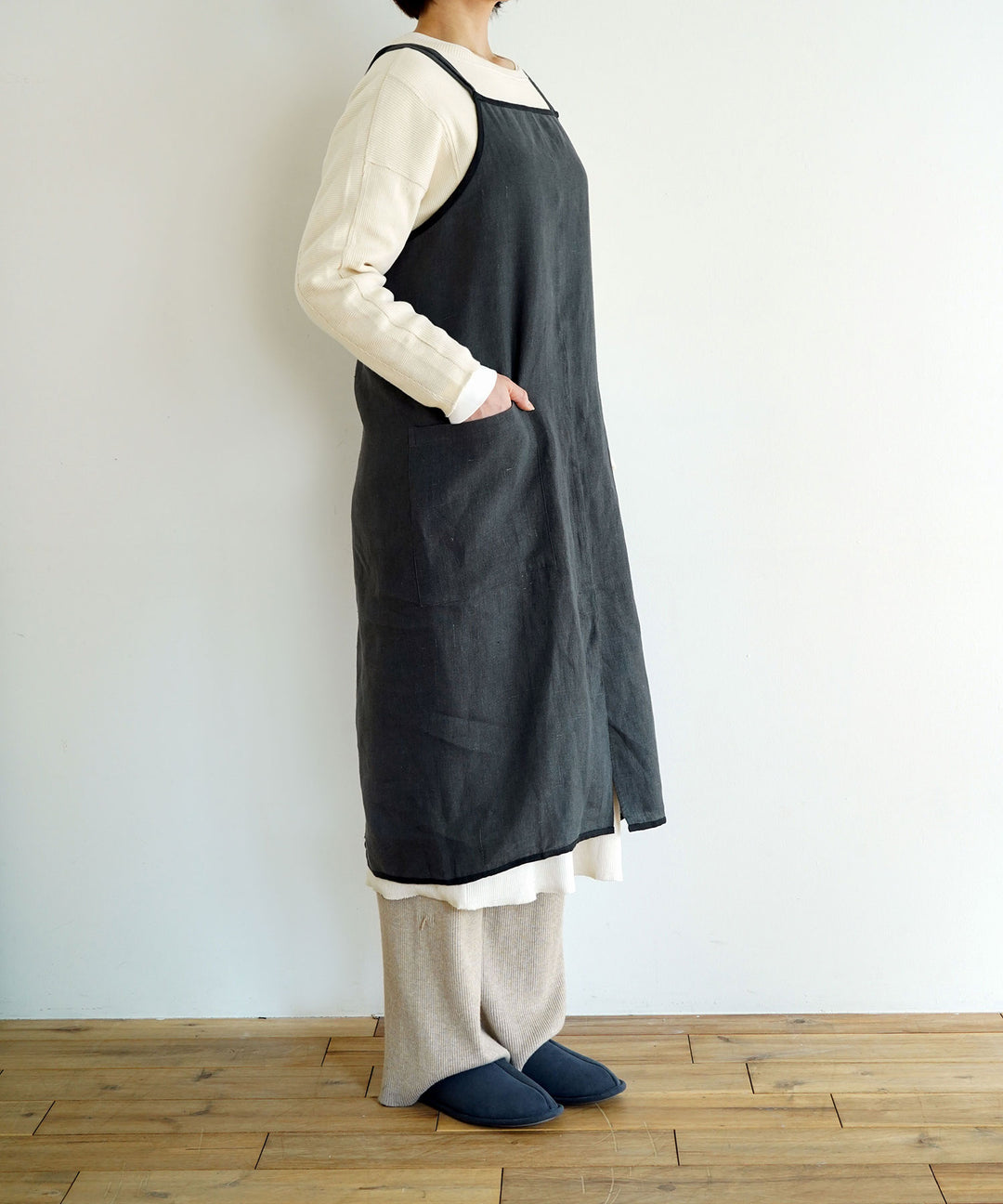 Sankara. リネンエプロン | 上質なリネンで快適なキッチンライフ
