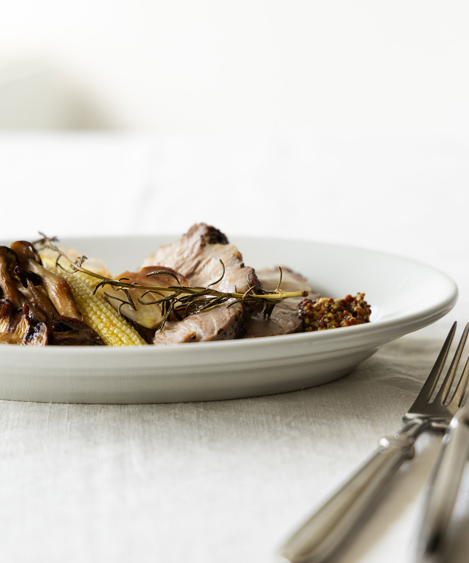 チボリ オーバルプレート