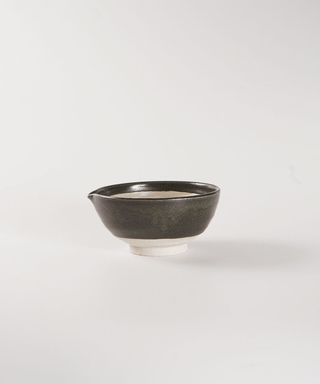 SALIU（サリュー）片口すり鉢 黒唐津 美濃焼 – TIMELESS COMFORT