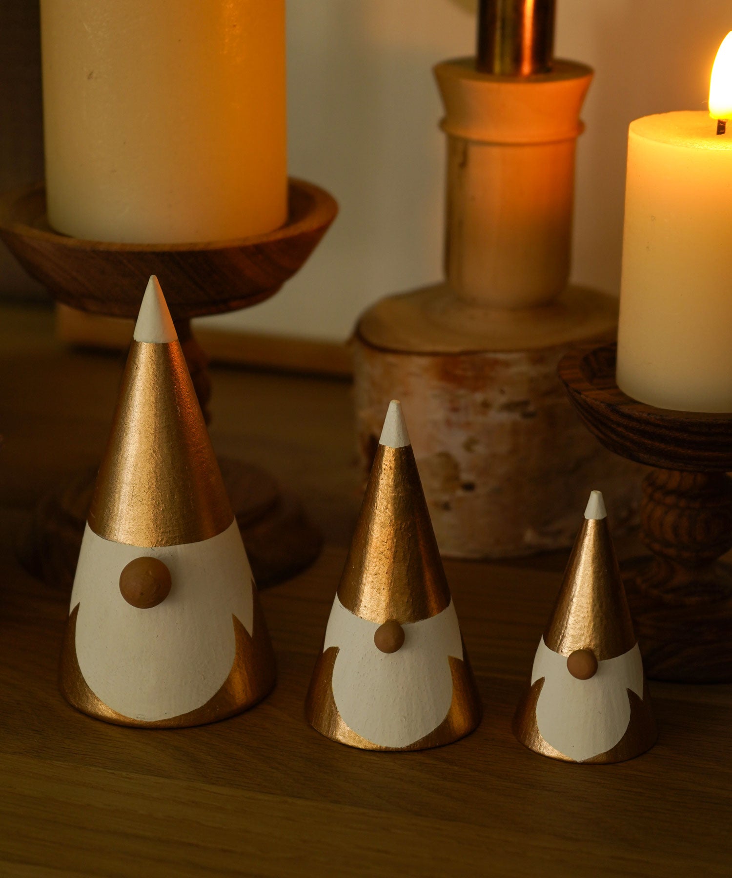 マンゴーウッドのトムテオブジェ