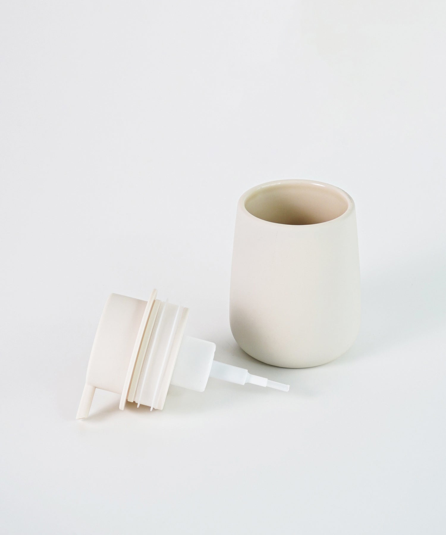 ソープディスペンサー 泡タイプ