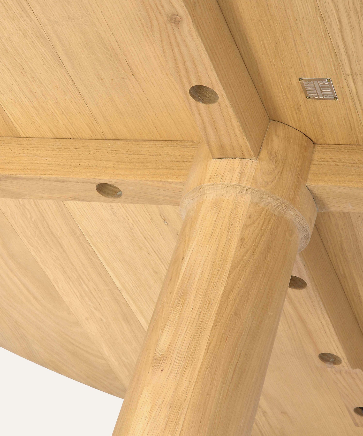 BISTRO ROUND TABLE 1100 RAW OAK