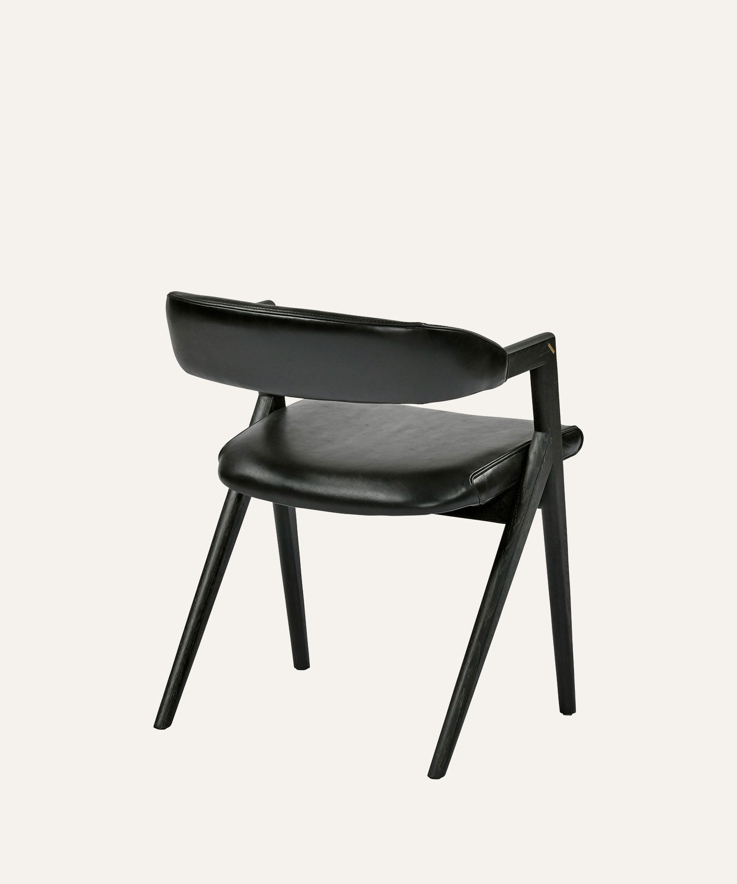 LANNA CHAIR