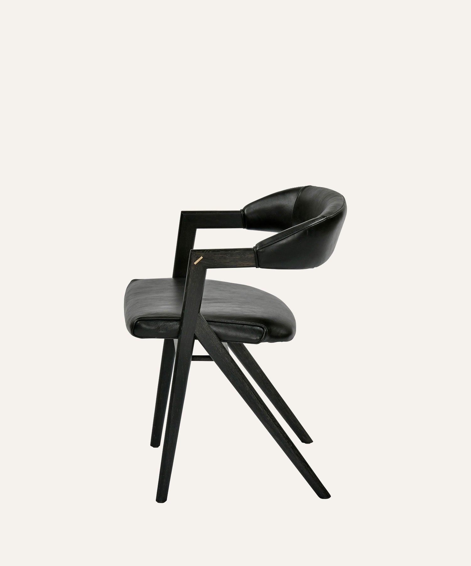 LANNA CHAIR
